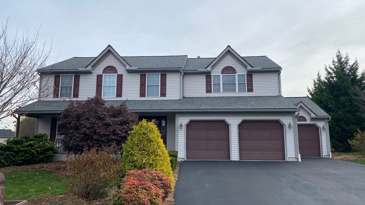 Roofing Installation using CertainTeed Landmark - Georgetown Gray by Storm Guard of Ches-Mont PA