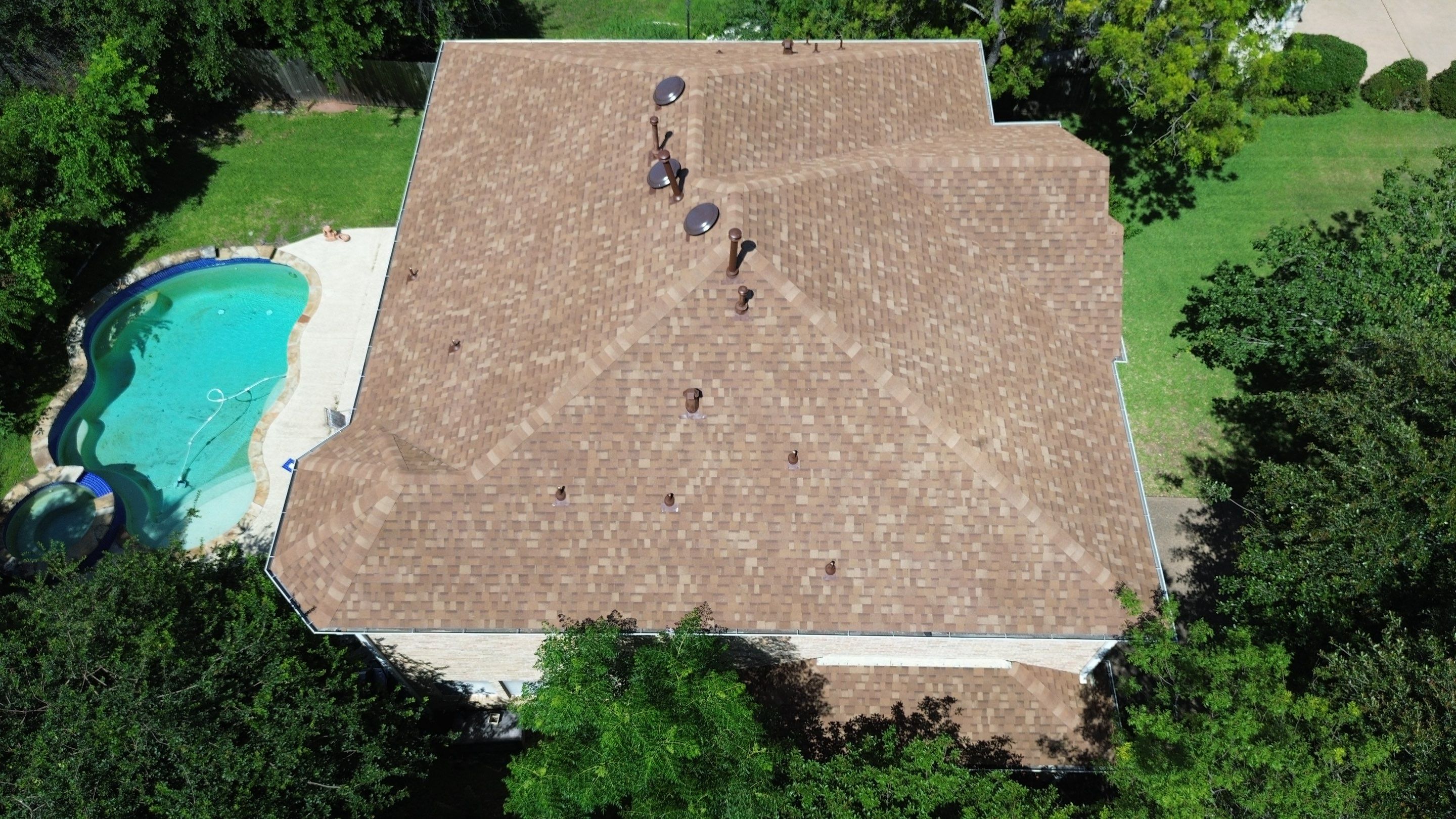 Owens Corning Oakridge Roof Replacement | Austin, TX by Kstylez Roofing & Construction