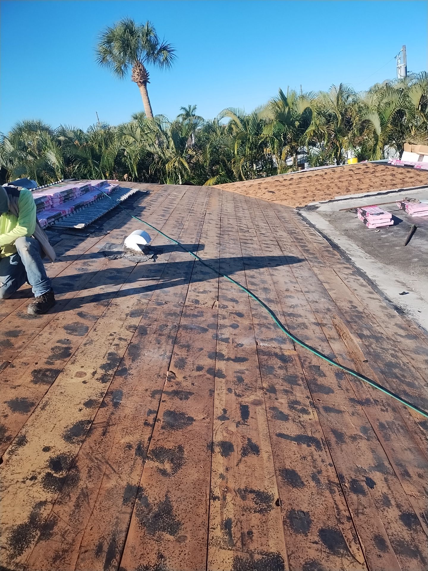 Project in St. Petersburg 33711 by Mitchell Roofing Company LLC