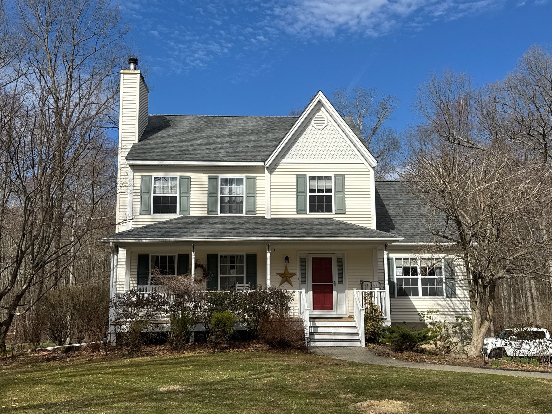 Residential Roofing Installation using Owens Corning by roberts roofing
