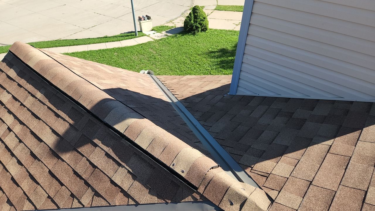 Hail Damage Re-roof in Omaha, NE by White Castle Roofing