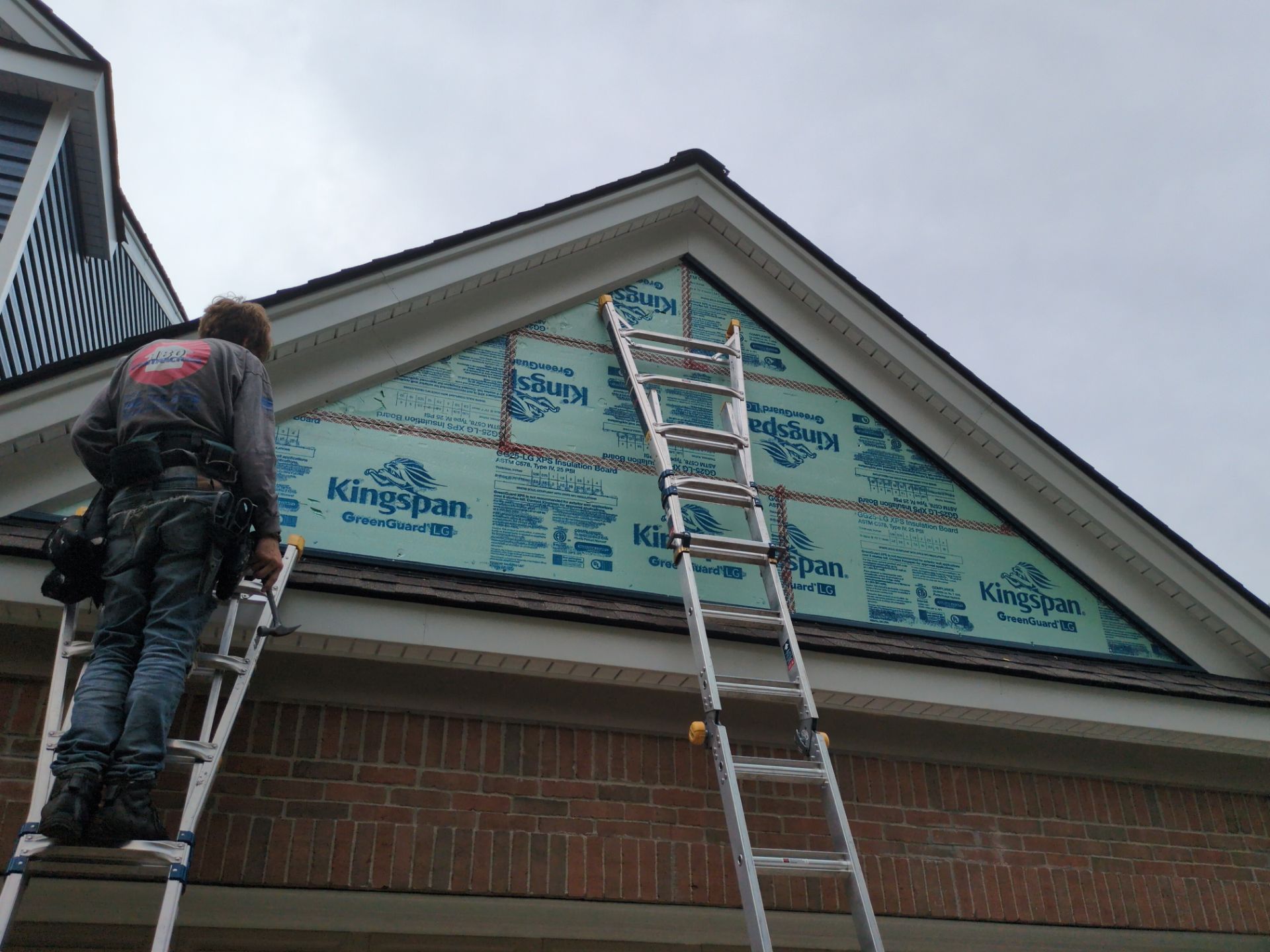 Siding Replacement using Alside Charter Oak D4.5" by 180 Contractors