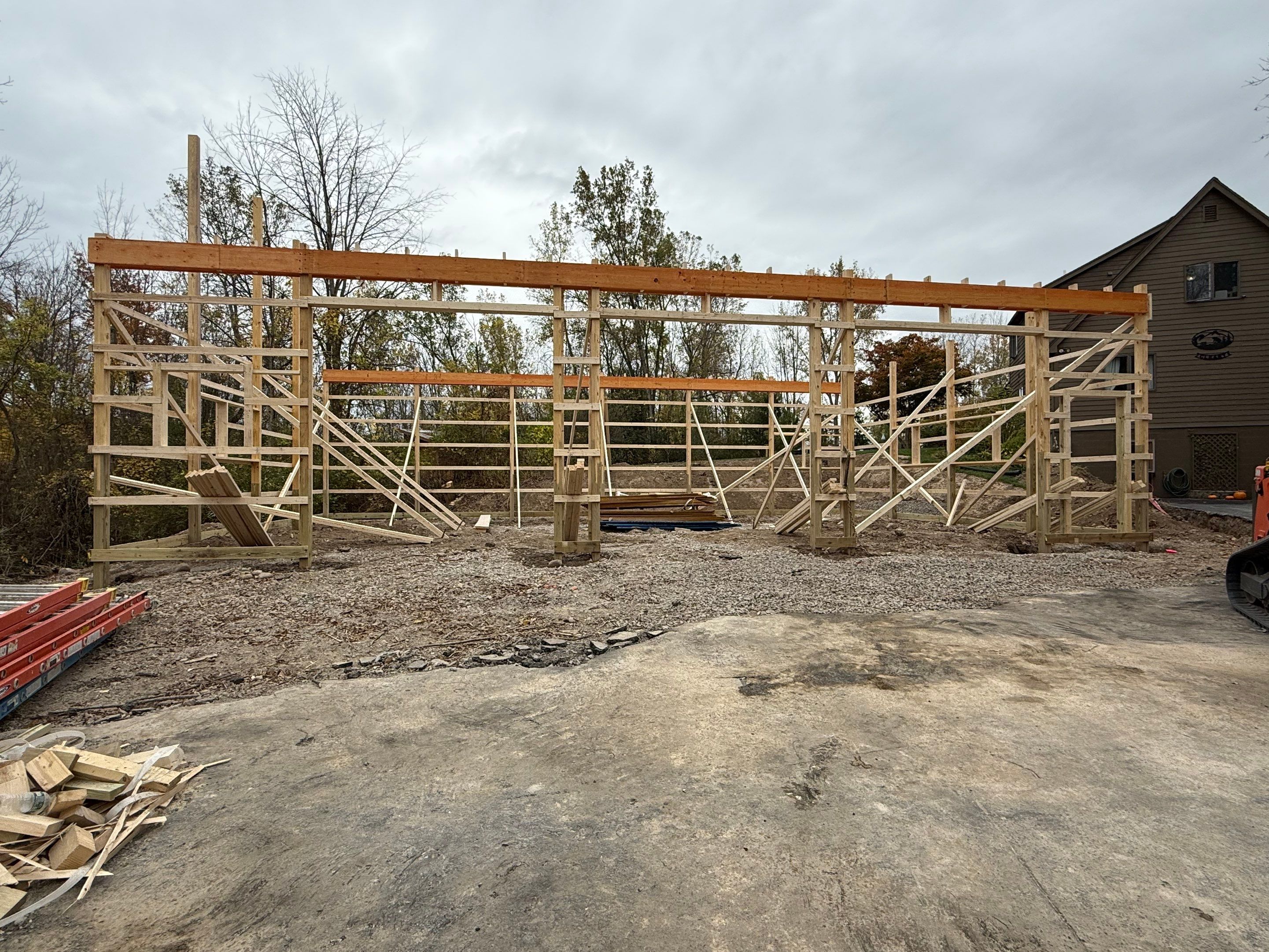 Polebarn  by Horst Custom Homes 