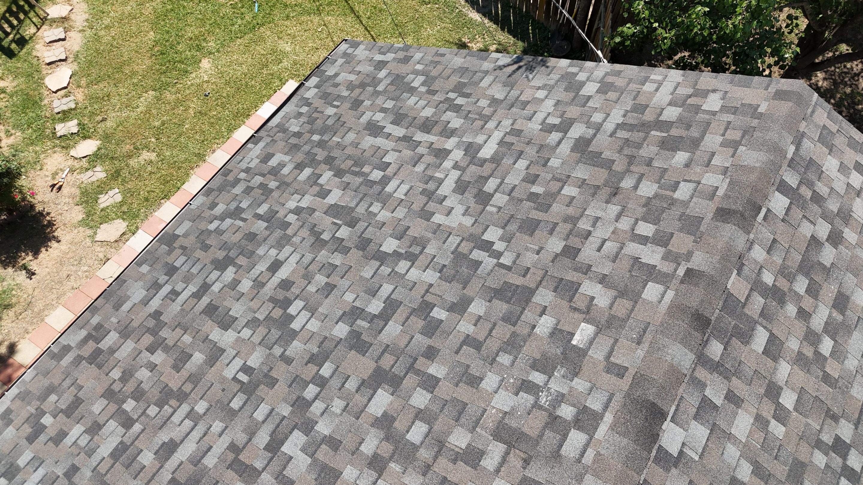 Williamsburg Gray - Owens Corning TruDefinition Duration by RoofsOnly.com