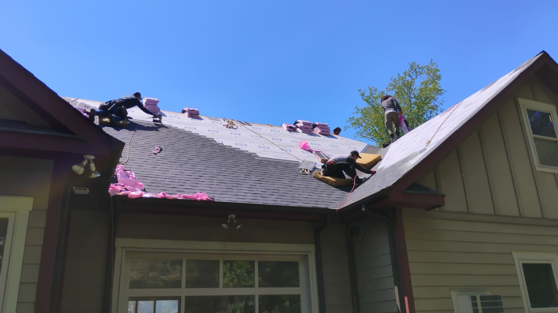 Tony's roof by BROCK BUILDERS 