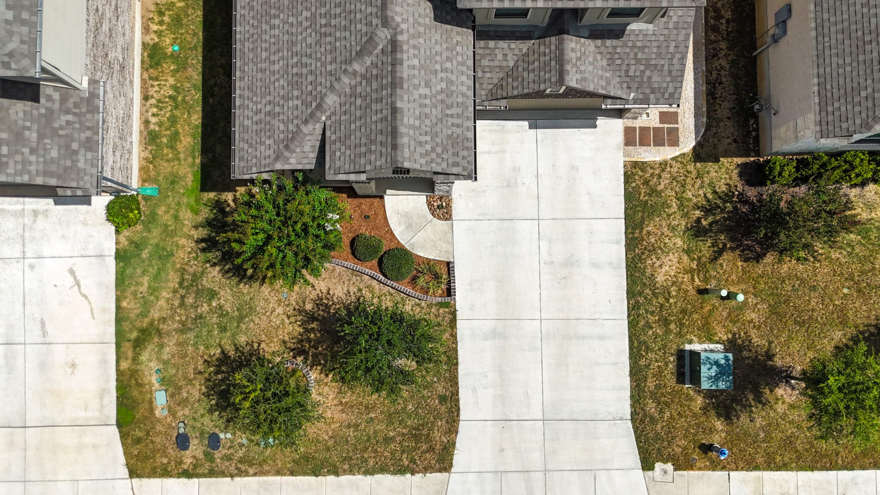 Wortham Oaks - San Antonio, TX by Hole In One Lawns, LLC