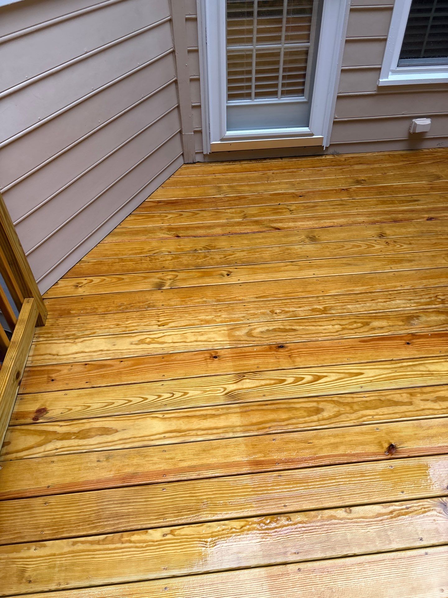 Deck using Wood Sealant by DuraSeal