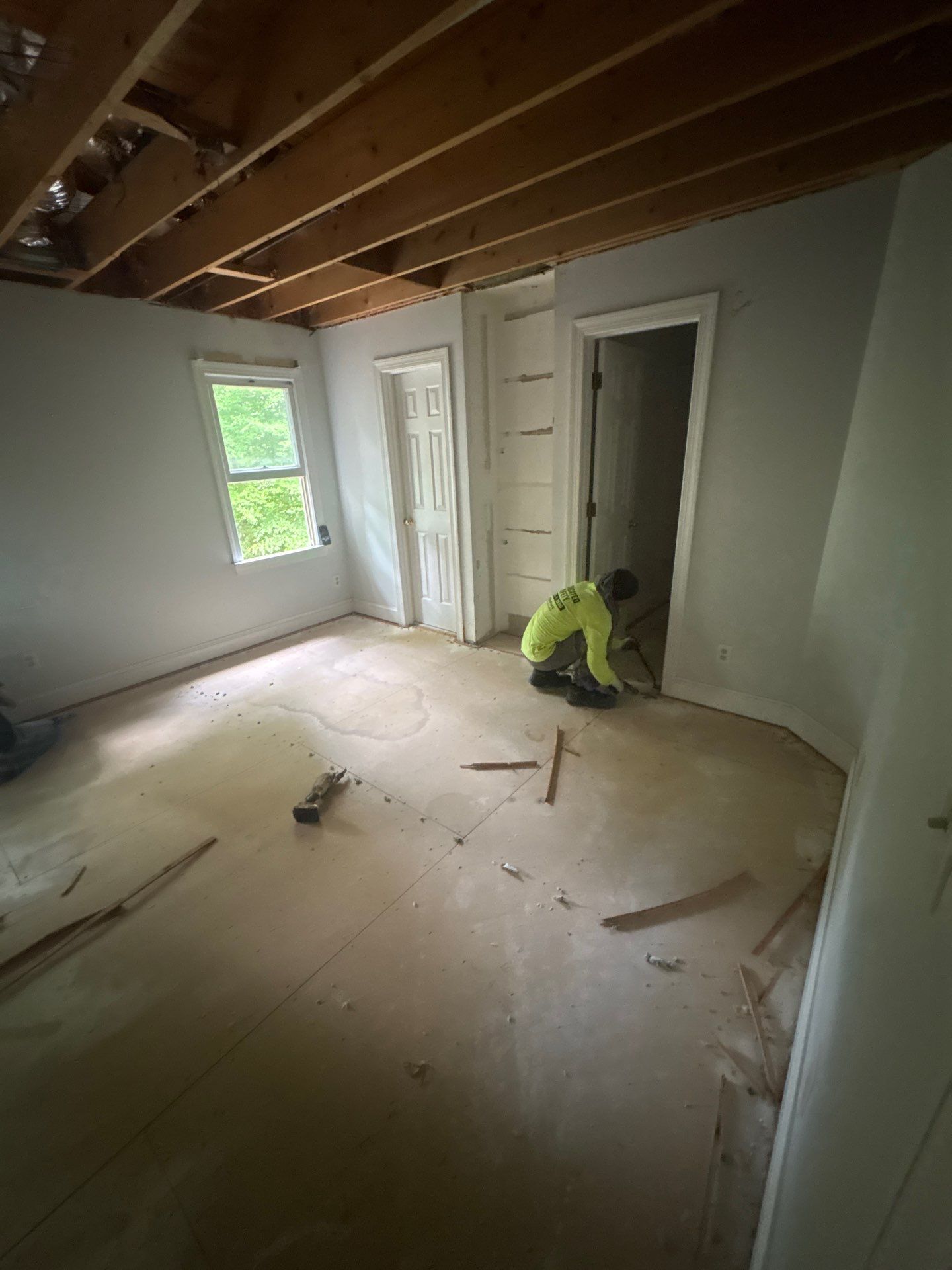 Storm Damage Mitigation and Structural Drying After Tree Impact in Raleigh by One Team Restoration