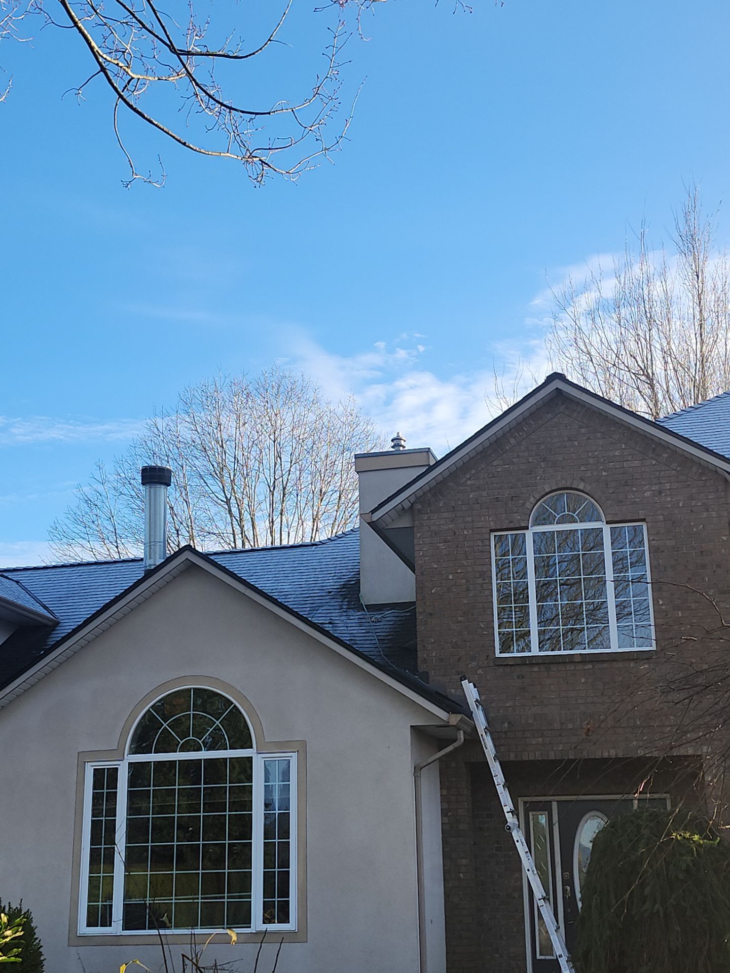 Residential Re-Roof using GAF timberline HDZ Charcoal by Top Notch Roofing Inc