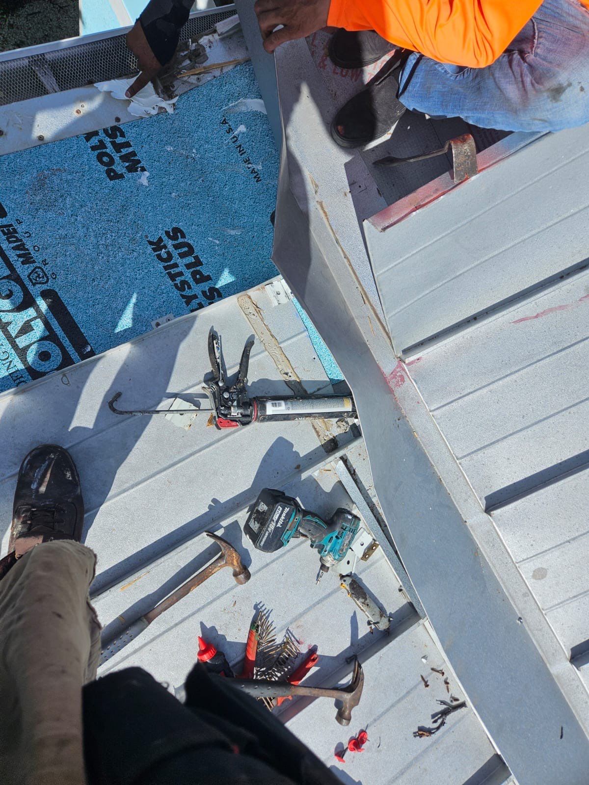 Residential Roofing Repair using Gulf Coast Metals Gulf Seam Panels by Four Peaks Roofing