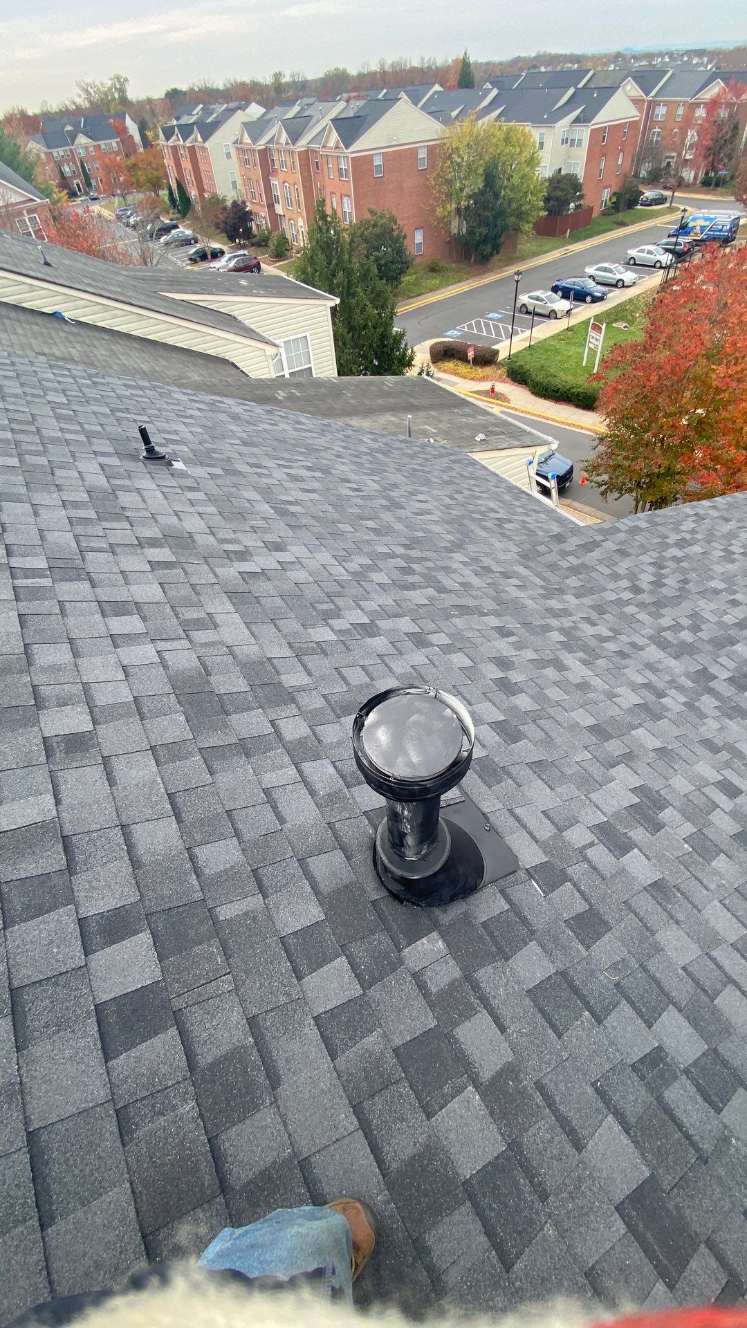 Herndon: Residential Roof Replacement with CertainTeed Landmark Pro in Max Def Moire Black by RM Banning, Inc.