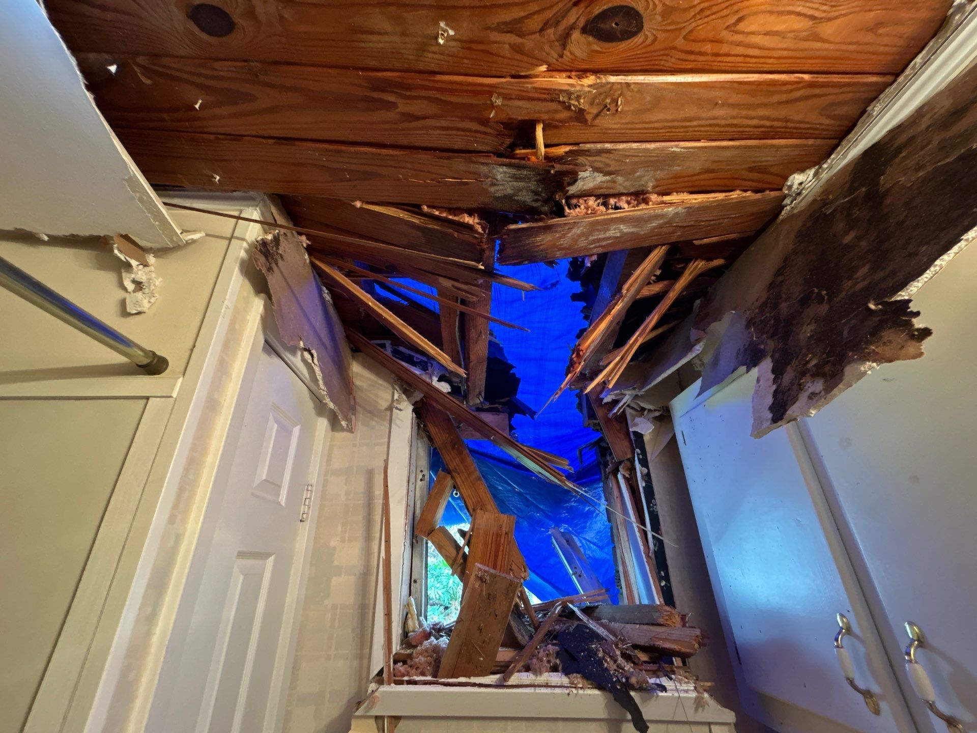 Valdosta Roofing  by J & J Remodeling Of Ga LLC