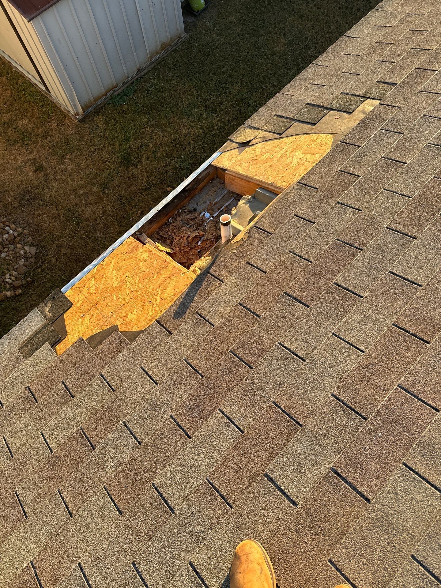Hail Damage using Owen's Corning Duration (Lifetime) Shingles by Roof Repair Company