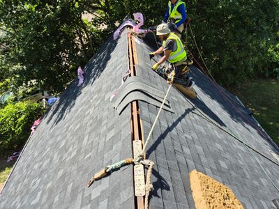 Owens Corning Duration: Onyx Black in East Hartford