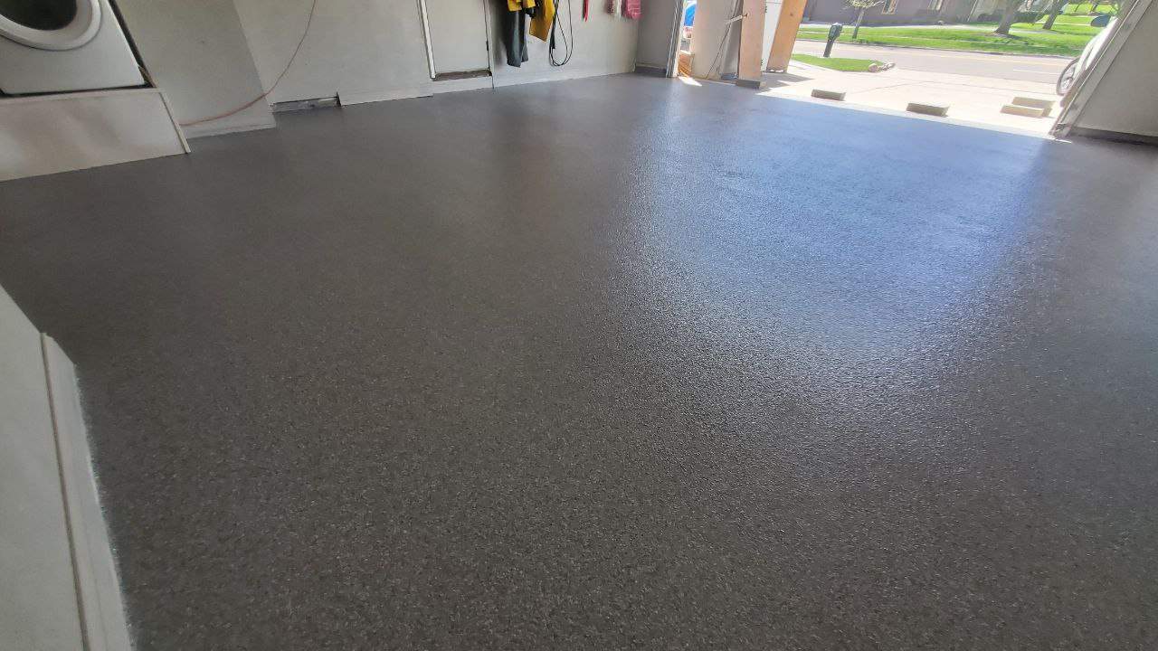 Briar Garage Bloomington by Loud Bros