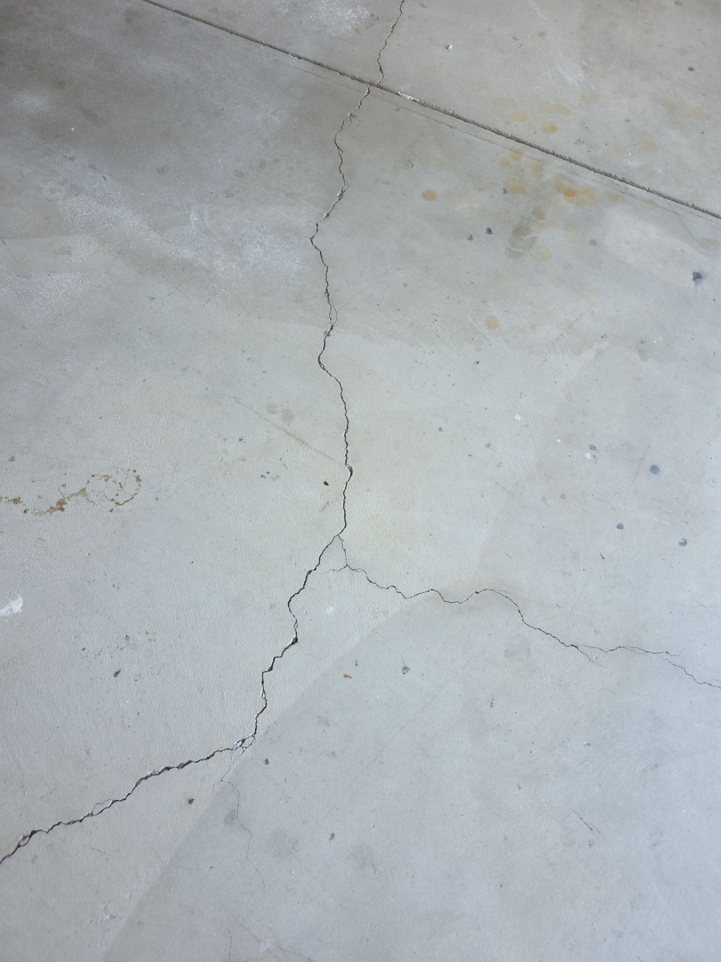 Polyurea Garage Floor Coating with Dolerite Chips in Morro Bay by MGP Coatings