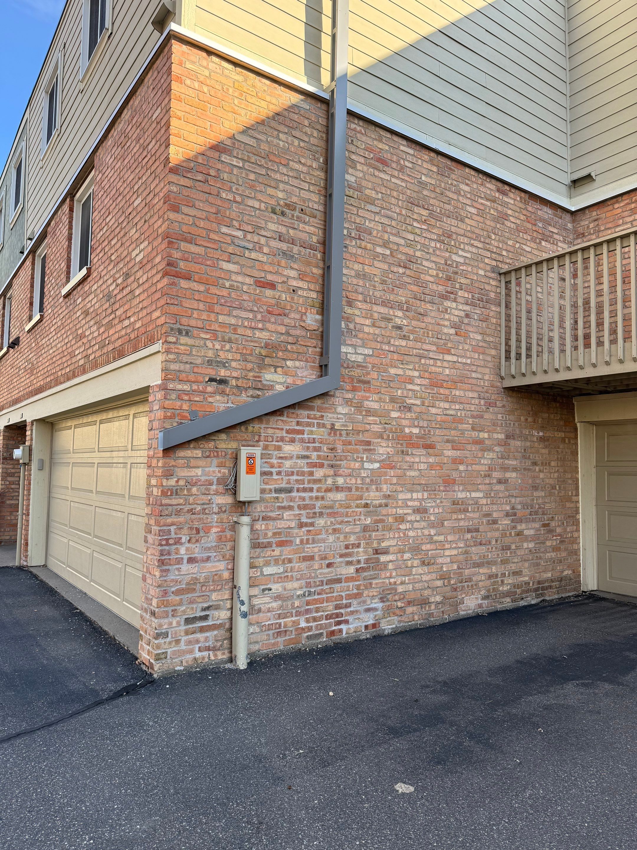 Tuckpointing - St. Louis Park by Gassen Construction and Maintenance