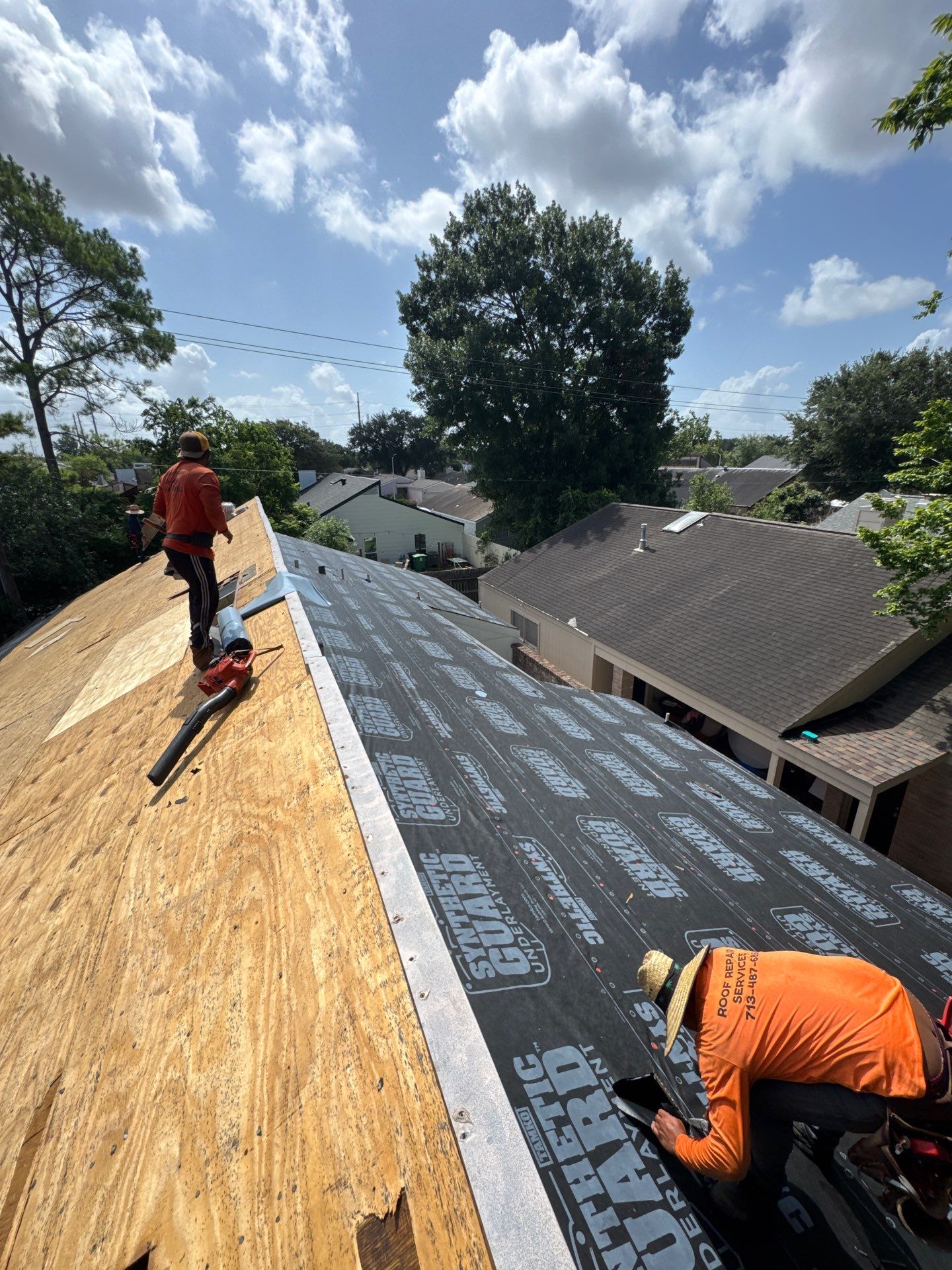 Roof Replacement Houston by Roof Repair Company