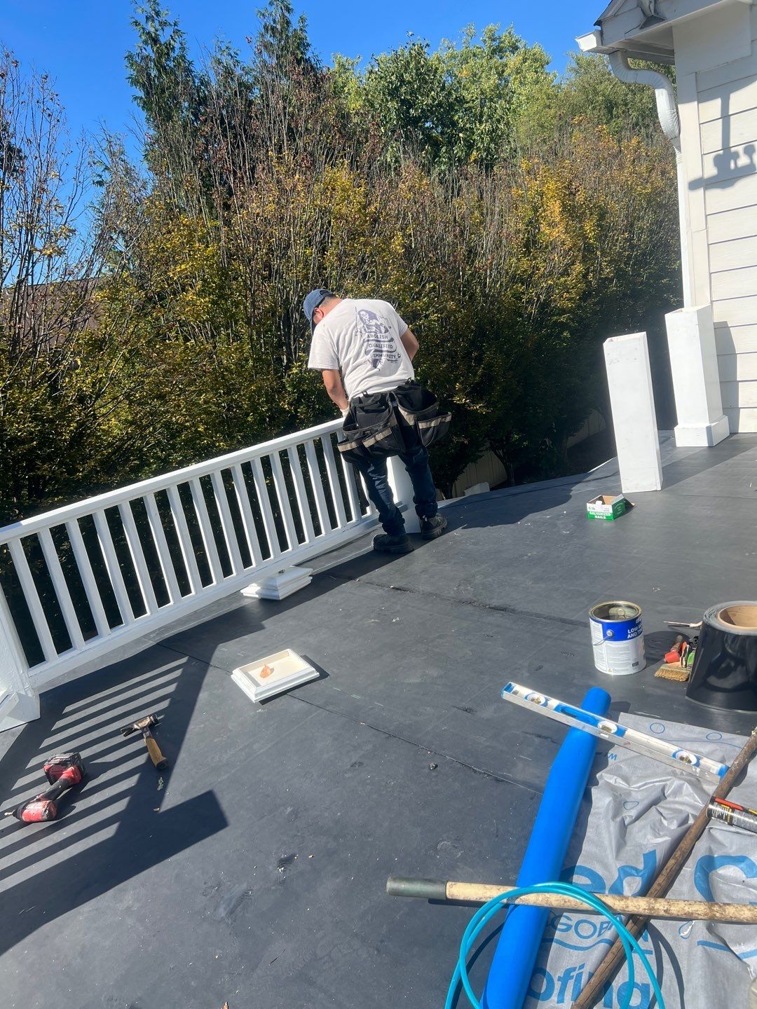 McLean - Residential Flat Roof Replacement with Carlisle Syntec EPDM by RM Banning, Inc.