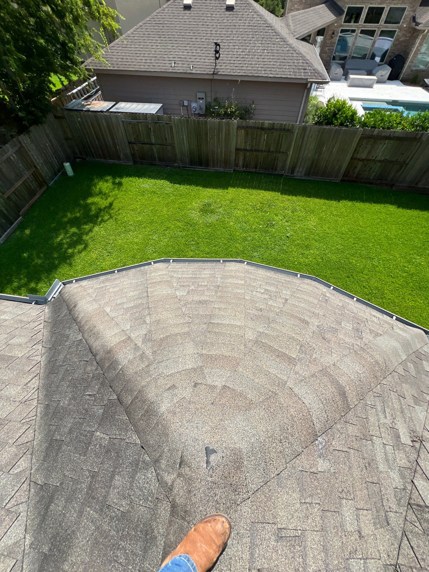 Hail Damage using Owen's Corning Duration (Lifetime) Shingles by Roof Repair Company