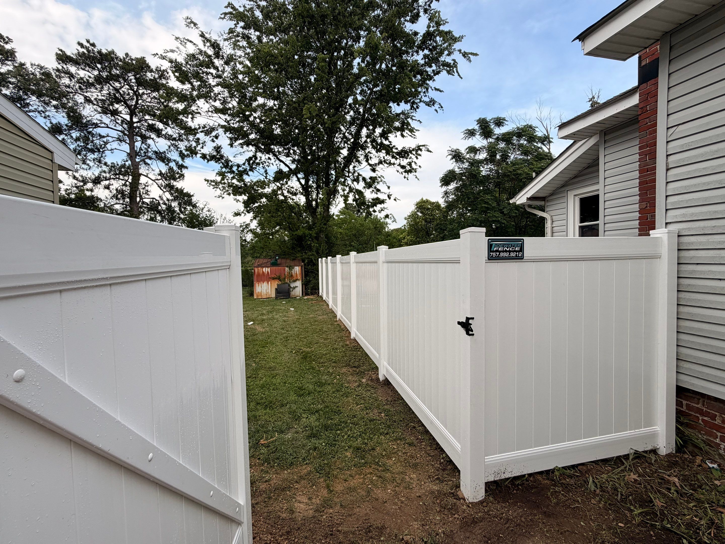 A Fresh Entry with Lasting Style by Tidewater Fence