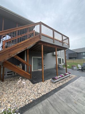 Deck Staining in Baltic