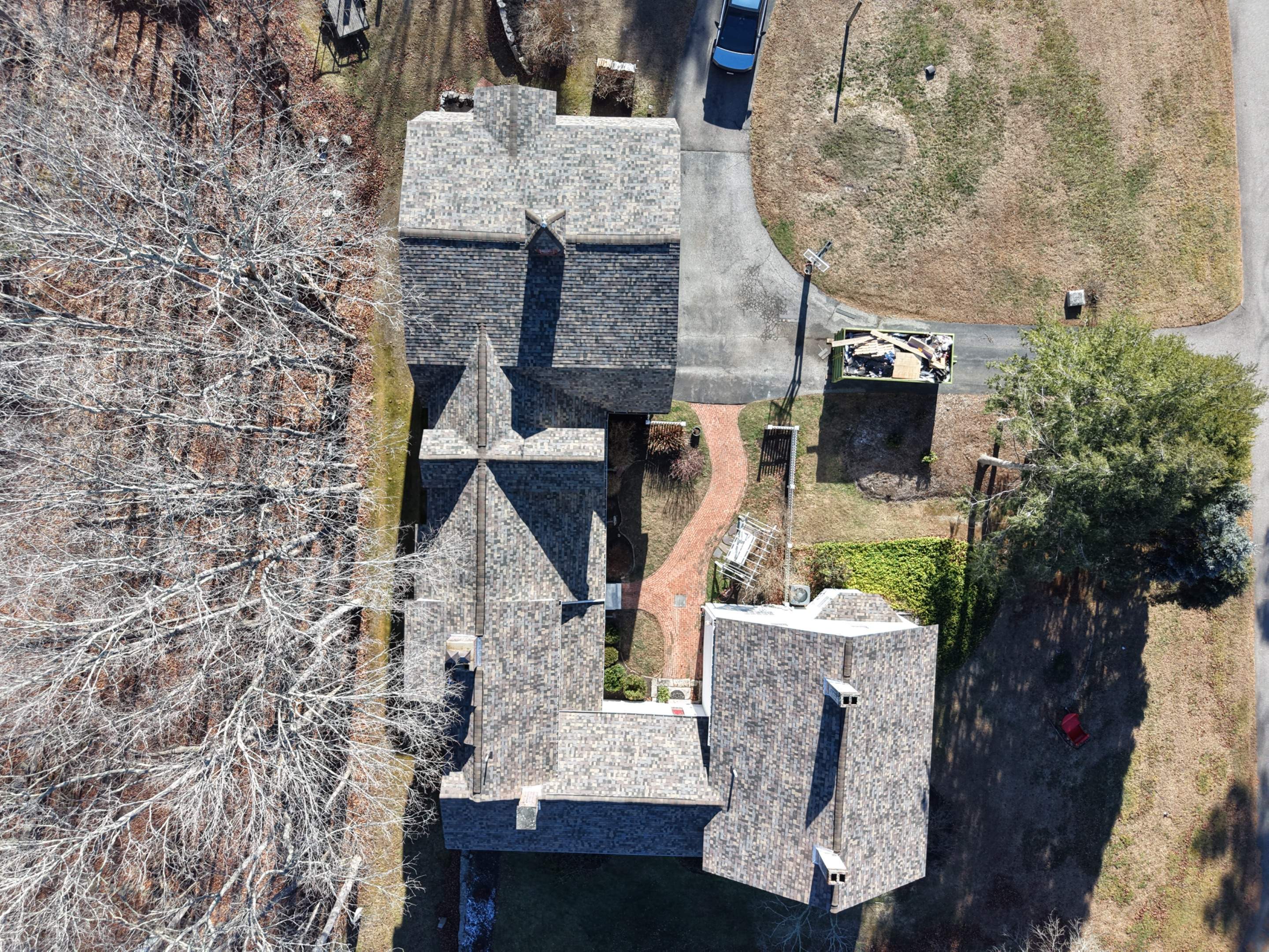 Historic 65-Square Connected Farmhouse Re-Roof in Medfield, MA – Owens Corning Duration Designer, Summer Harvest by JOHNNYS PRO
