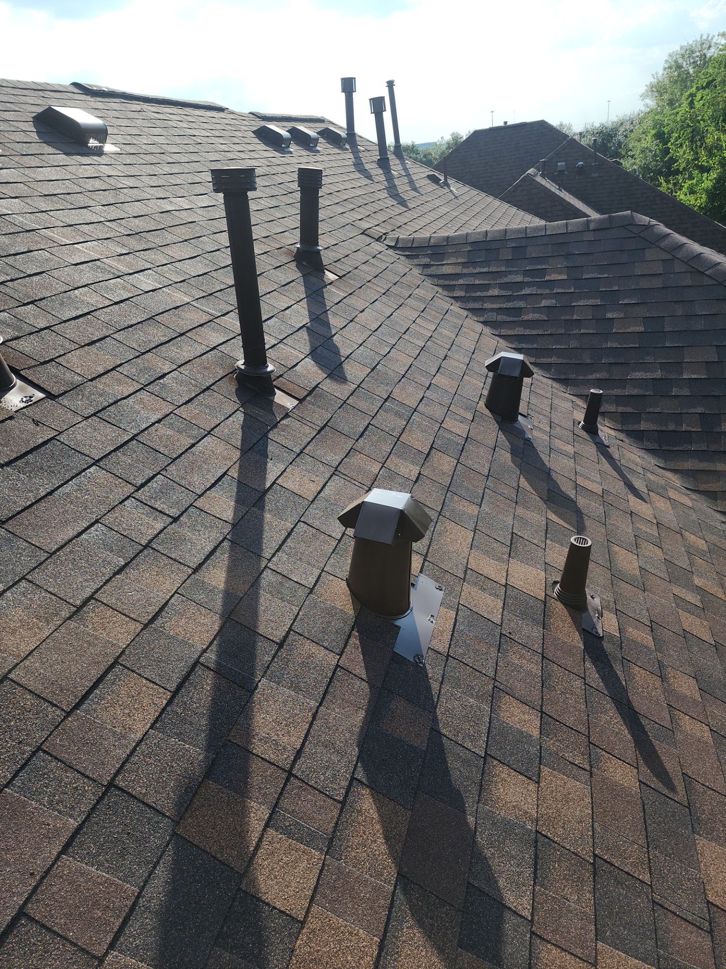 Residential Roofing Installation using Owen's Corning Duration (Lifetime) Shingles by Roof Repair Company
