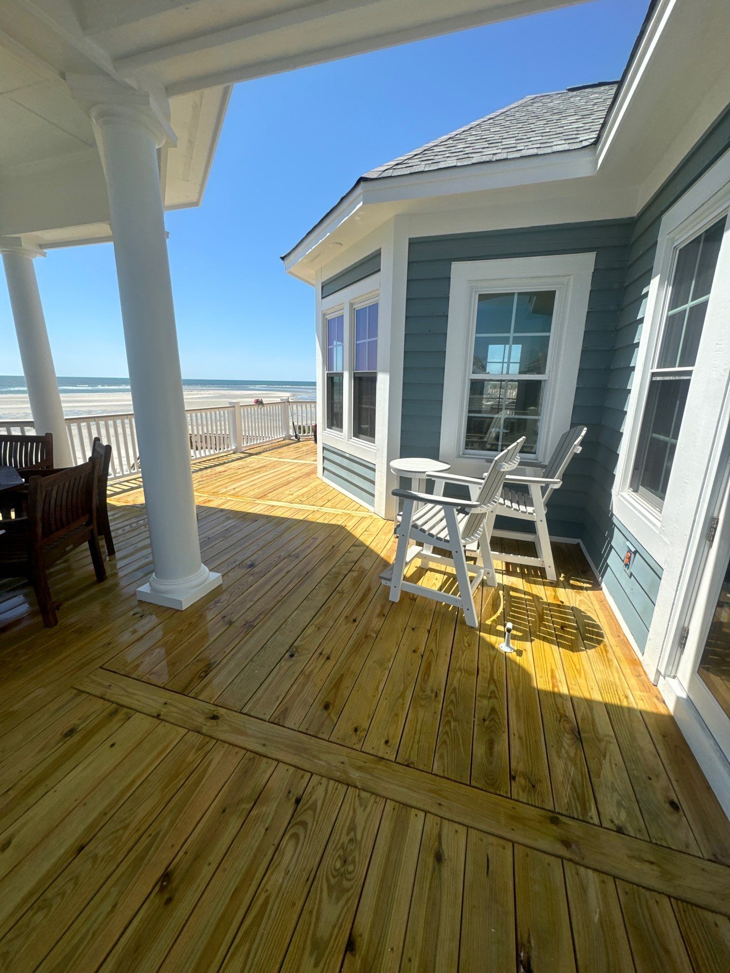 Weathered Deck using Wood Sealant by DuraSeal