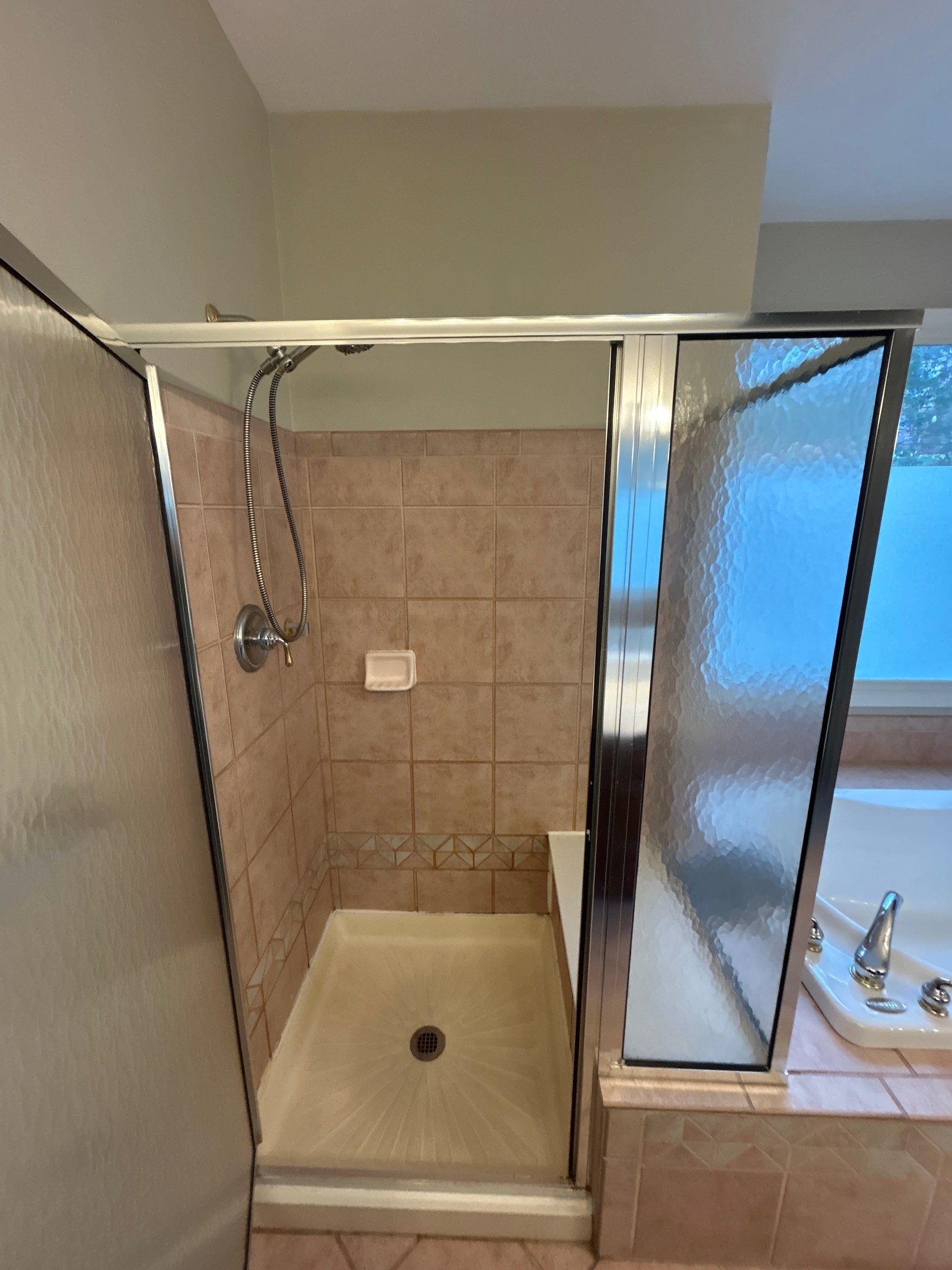 Bathroom Remodel by Footprints Floors Kentucky