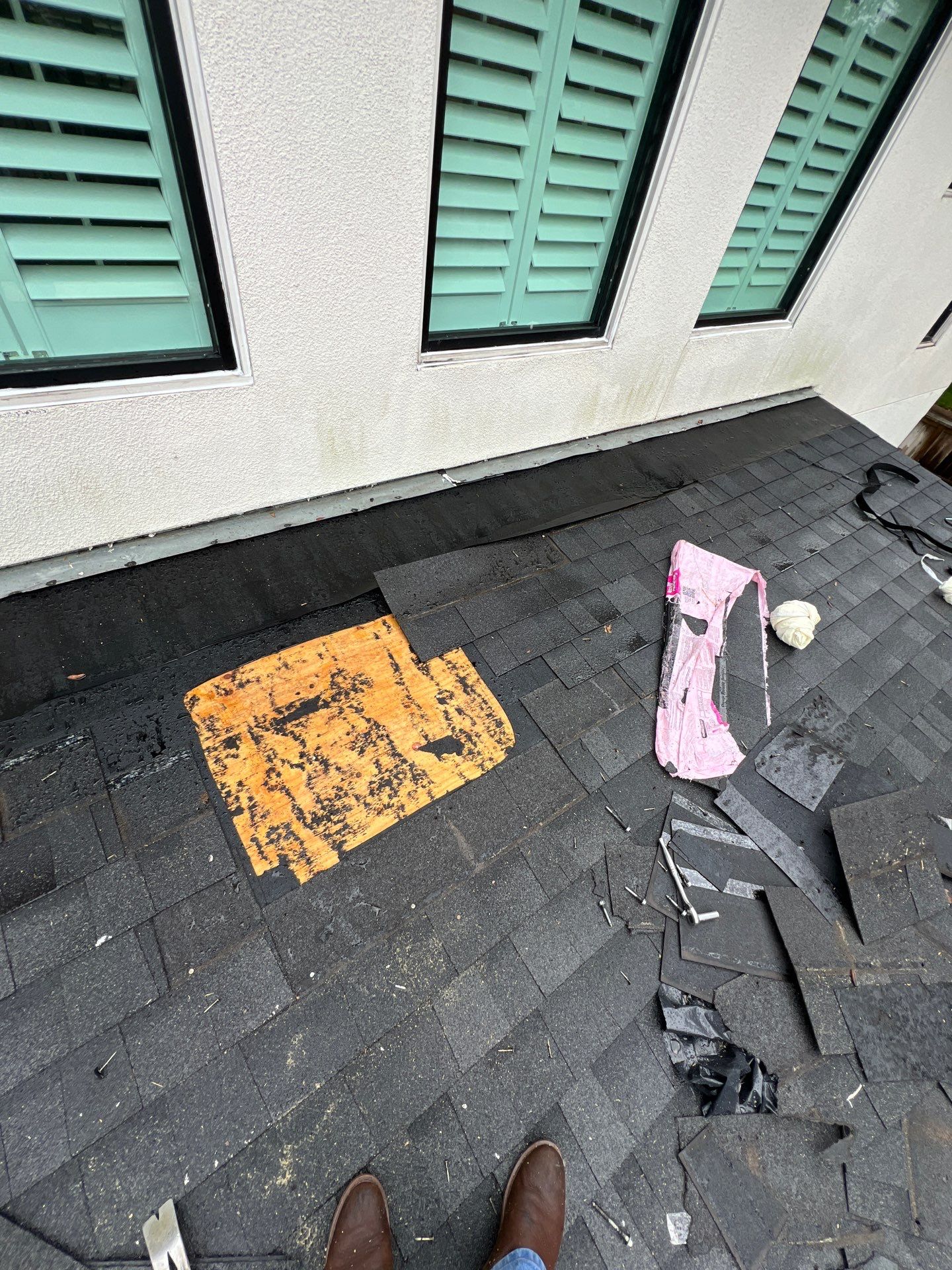 Residential Roofing Repair using Owen's Corning Duration (Lifetime) Shingles by Roof Repair Company