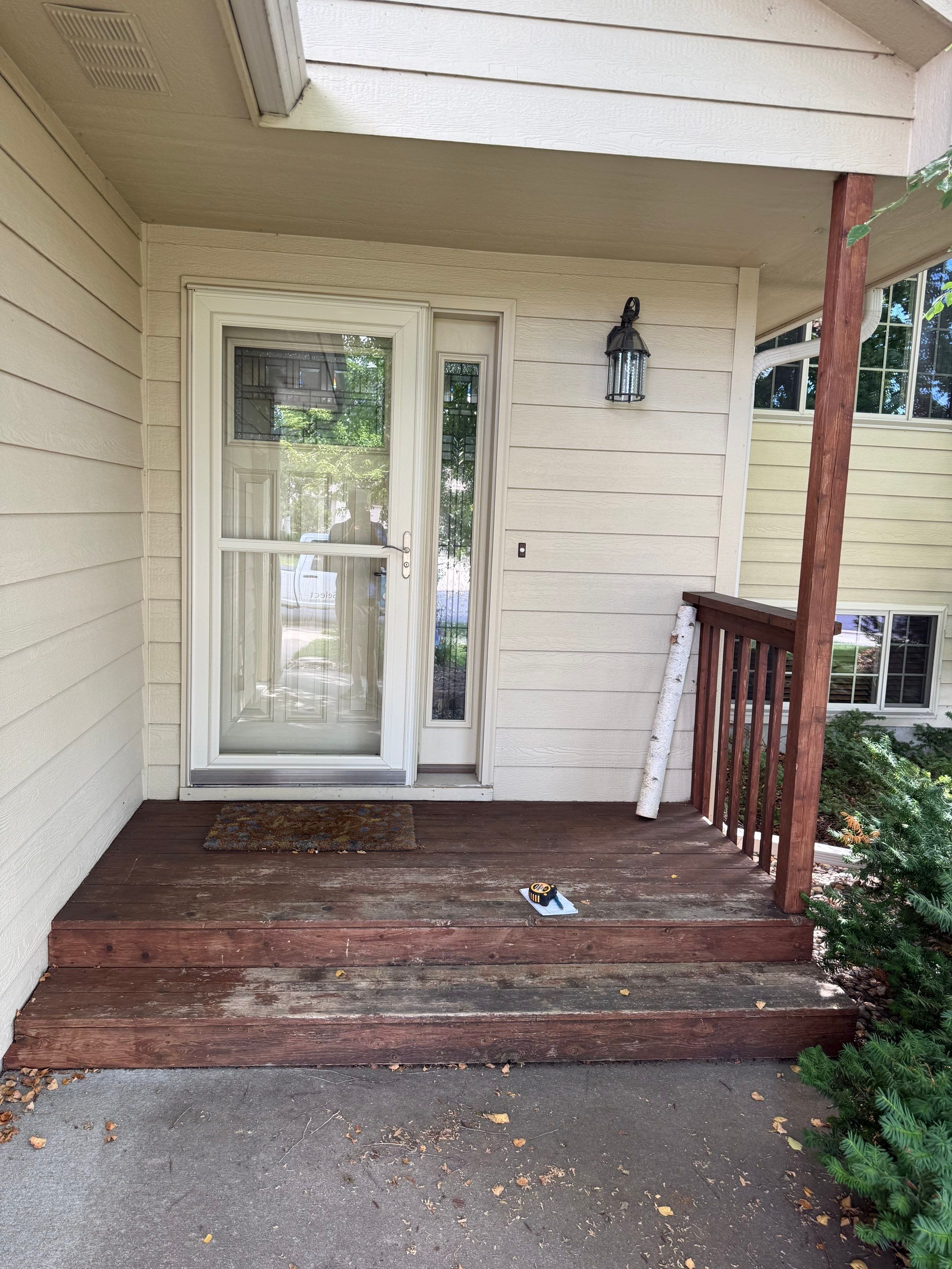 Sioux Falls Exterior Siding Replacement and Custom Deck Upgrade by Select Painting, Coatings & Garage Cabinets