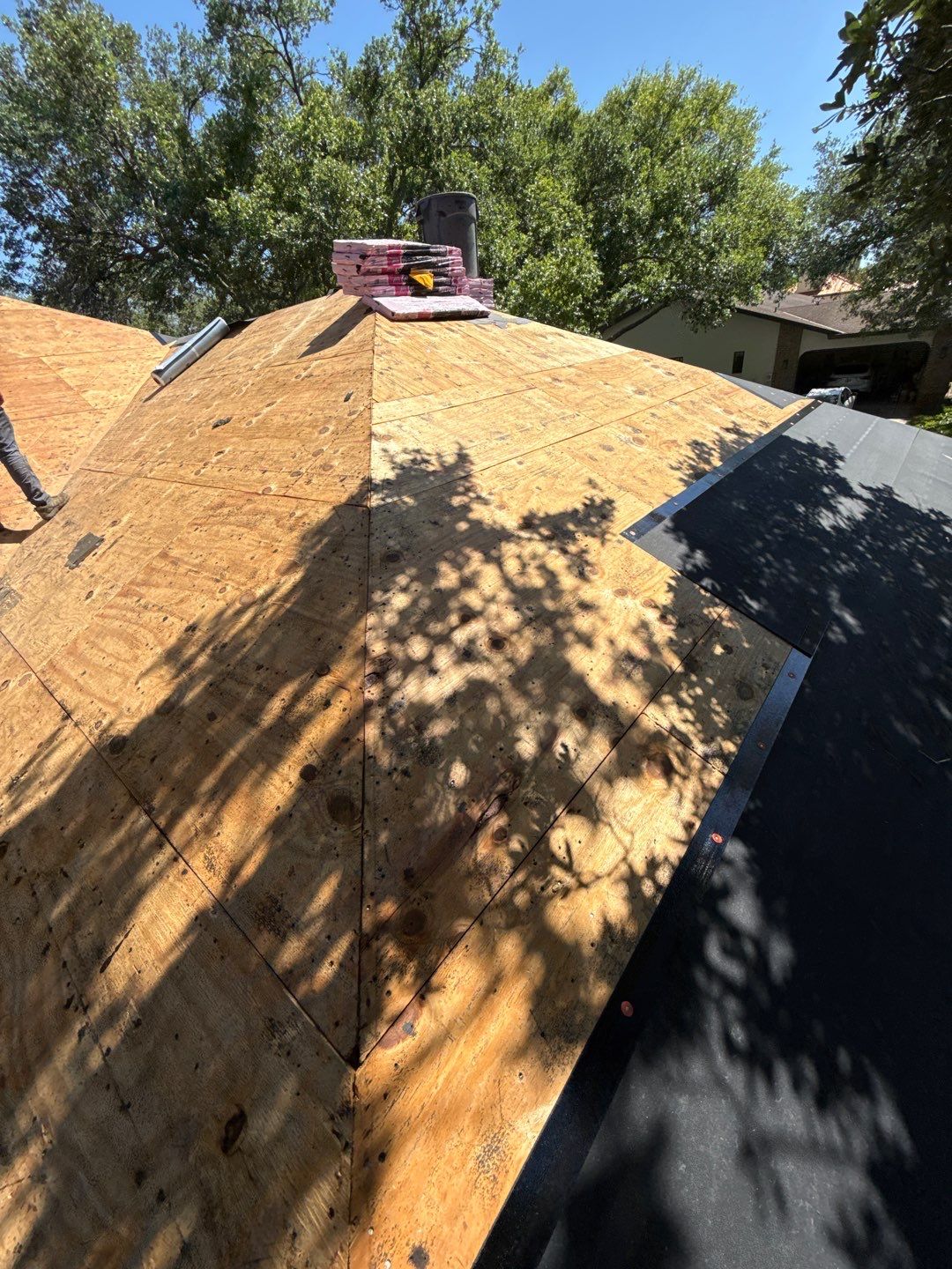 Project in St. Petersburg 33702 by Mitchell Roofing Company LLC 