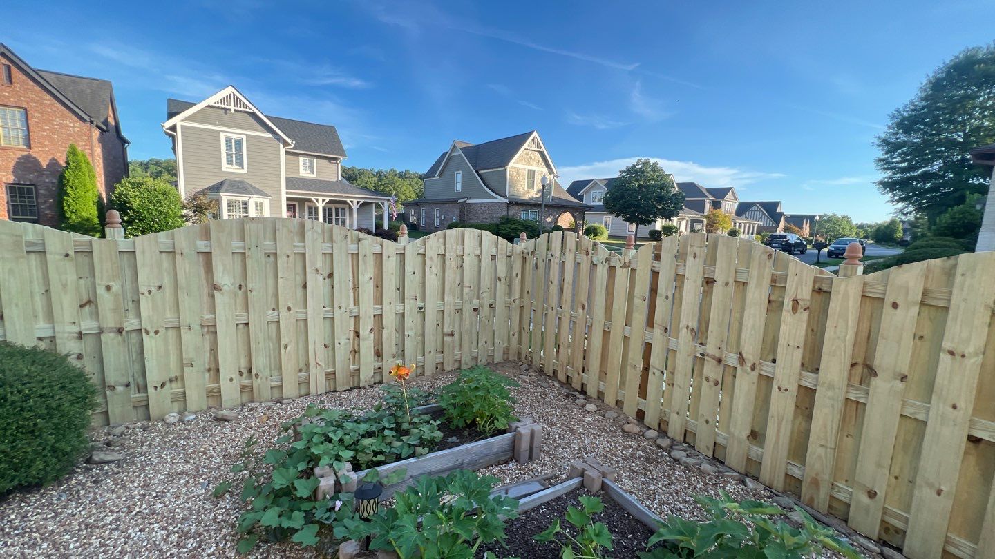Chase Lake - Arched Shadowbox Fence by Pillar and Pine