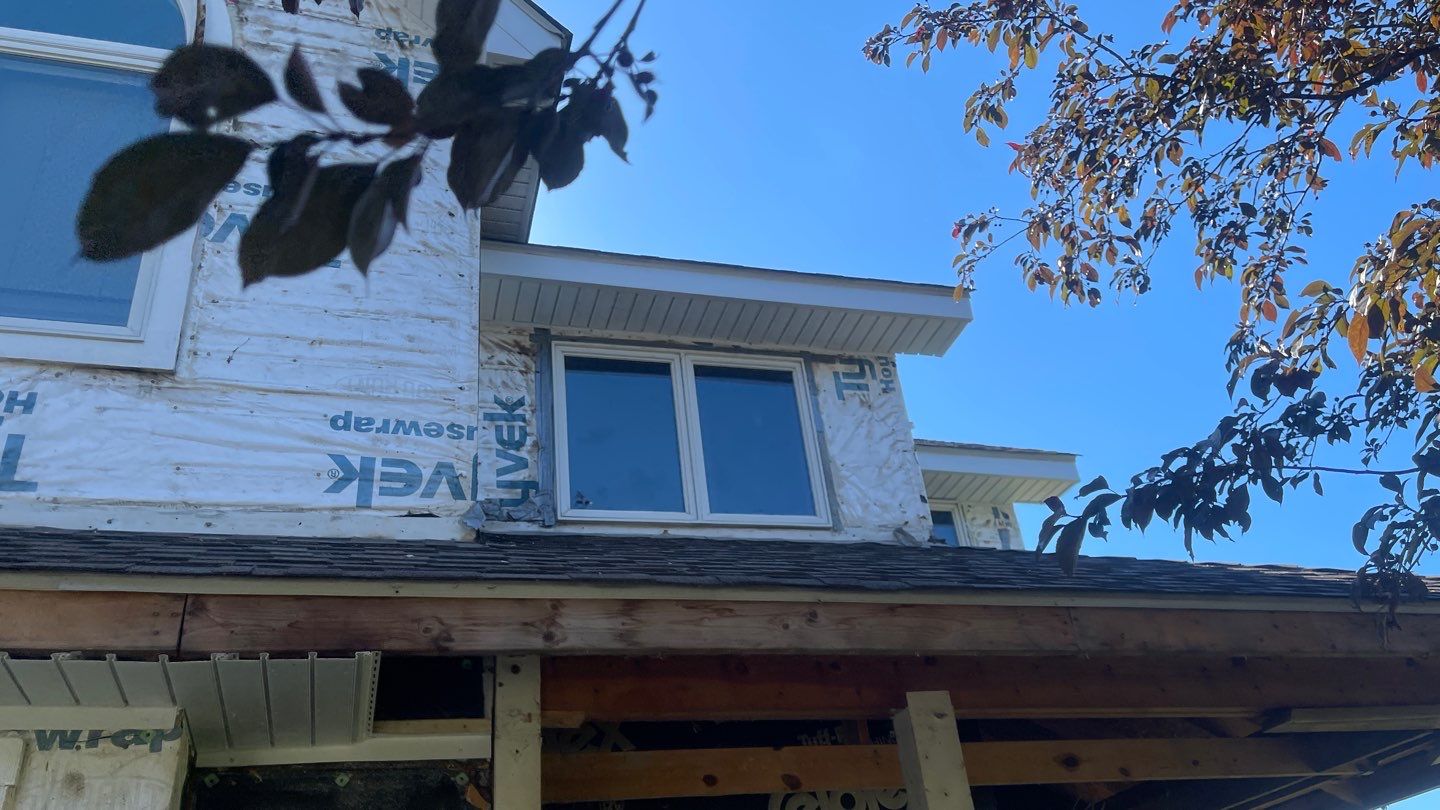 Siding Replacement using Certainteed Restoration Classic D4 by 180 Contractors