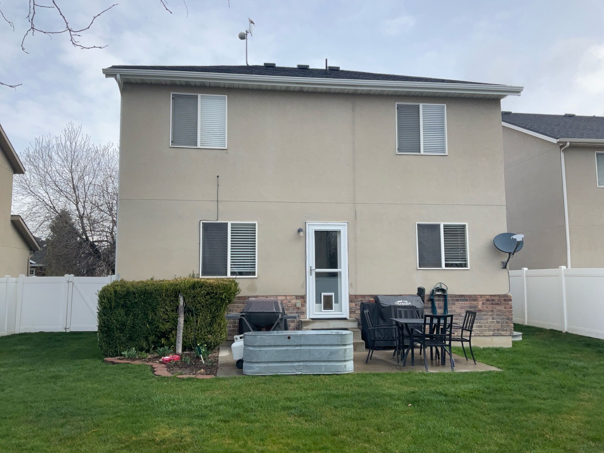Draper | Stucco & Brick to Hardie Conversion | Aged Pewter & Arctic White by Ideal Siding Utah