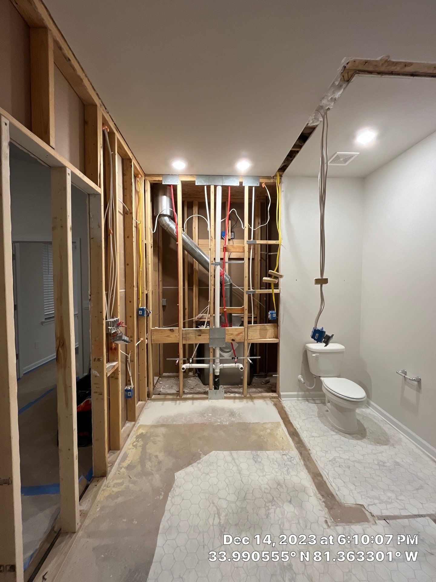 Geaux 2 Guy - Accessible Bathroom Remodel by Thompson Industrial