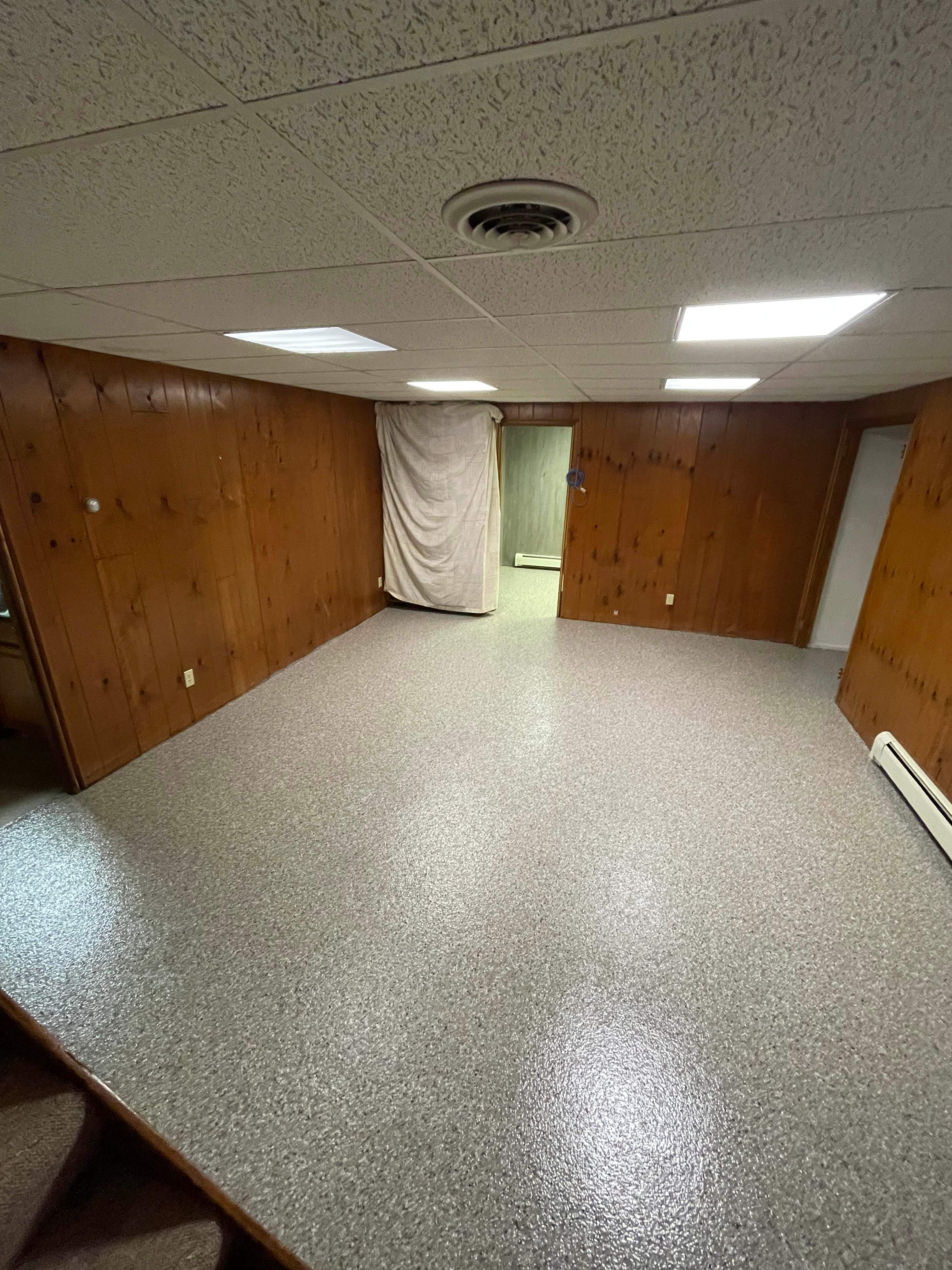 Creekbed Basement Washington by Loud Bros