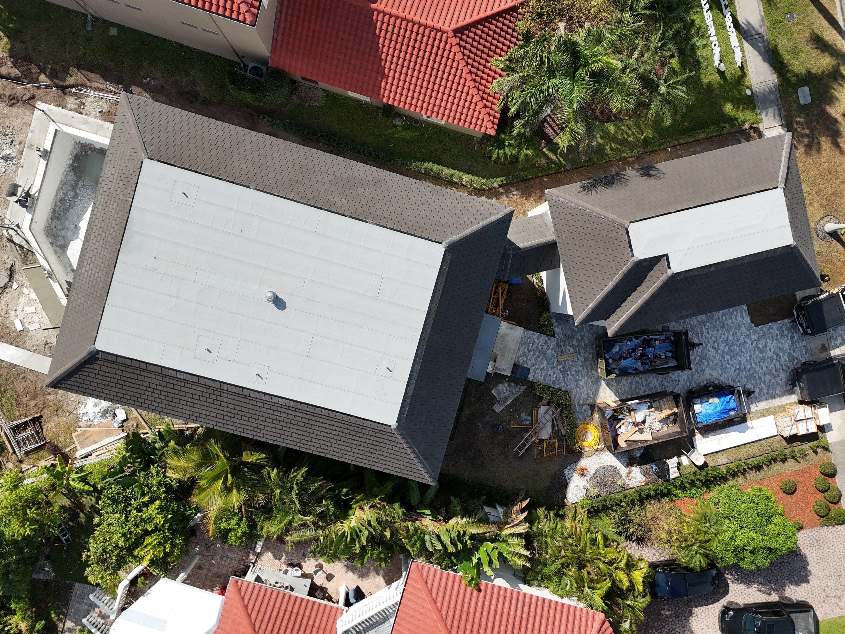 Roof Replacement in Apollo Beach, FL by Steadfast Roofing 