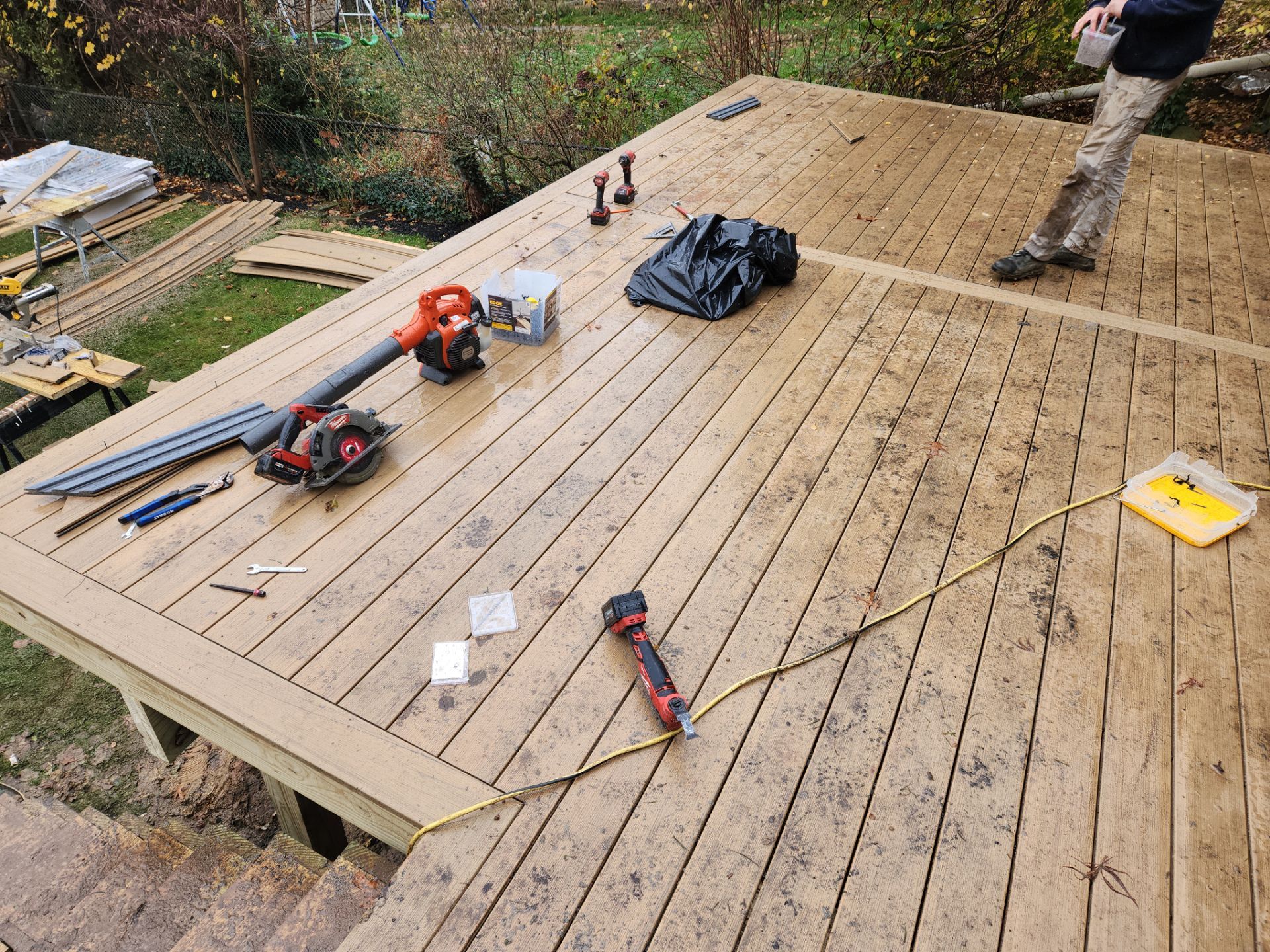 Deck by Cousins Roofing Siding & Decks