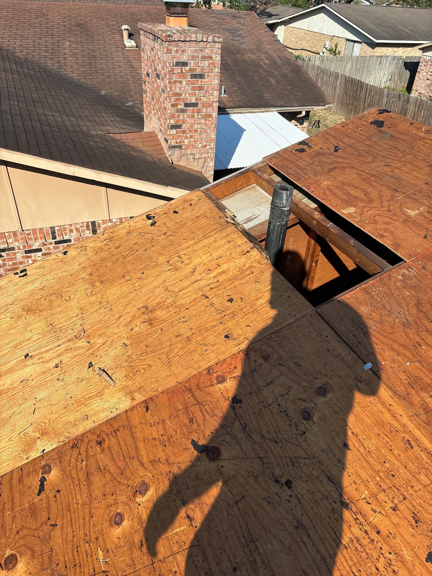 Residential Roofing Installation using Owen's Corning Duration (Lifetime) Shingles by Roof Repair Company
