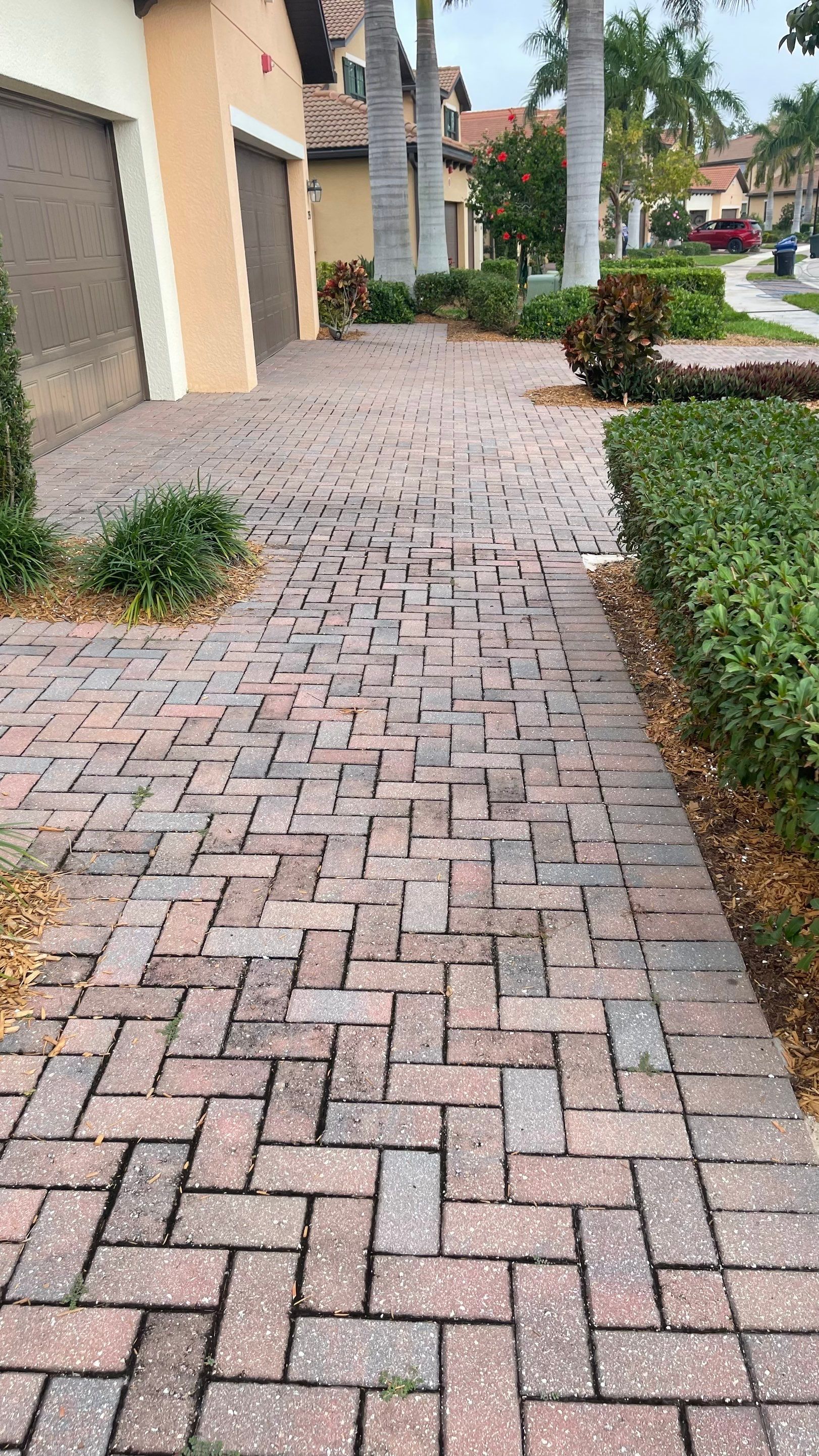 HOA Paver Driveway & Sidewalk Cleaning in Sarasota National, Venice, FL | Sunshine AquaWash by Sunshine AquaWash