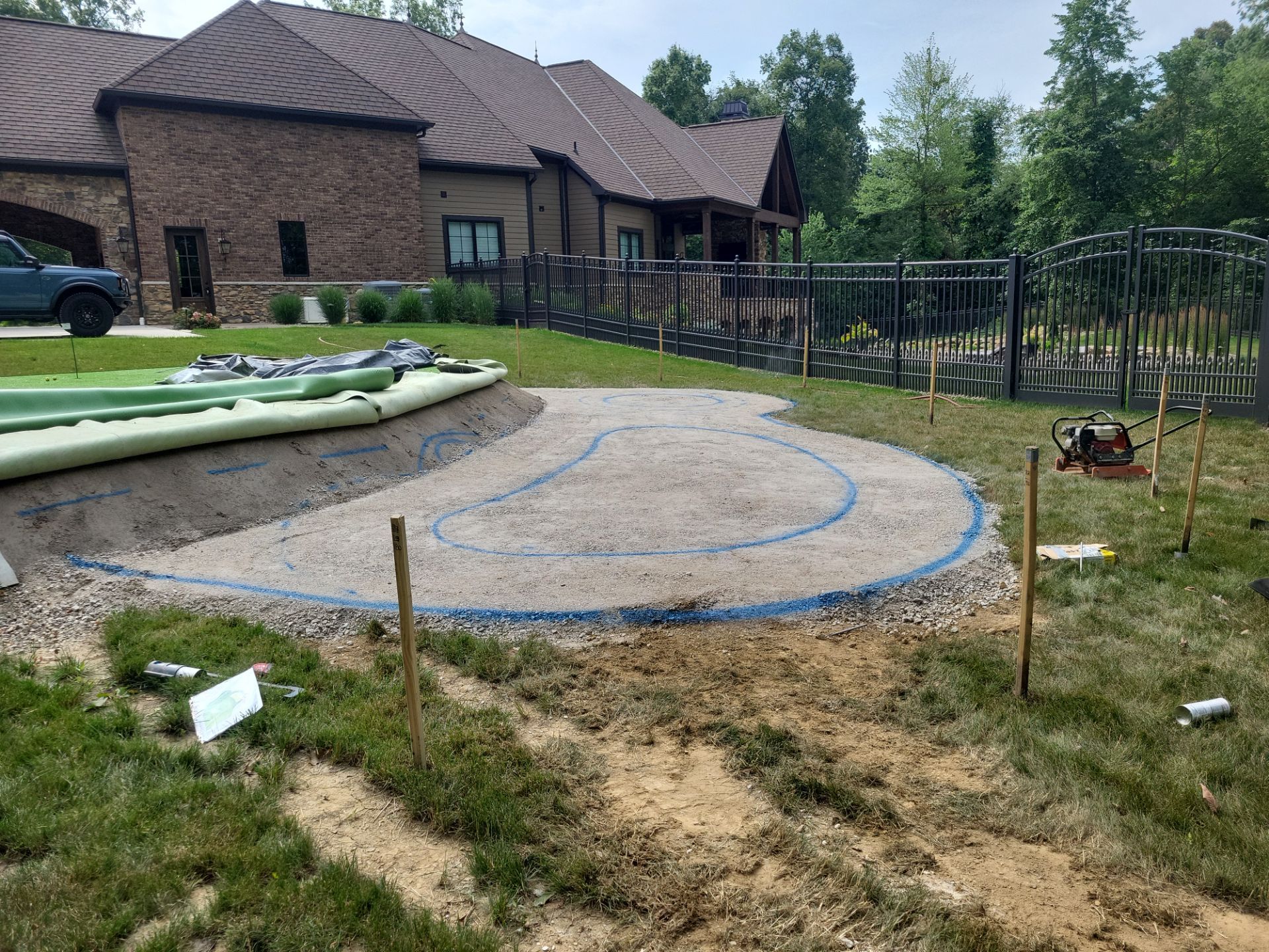 Green + Bunker Addition in Massillon, Ohio by Southwest Greens Midwest