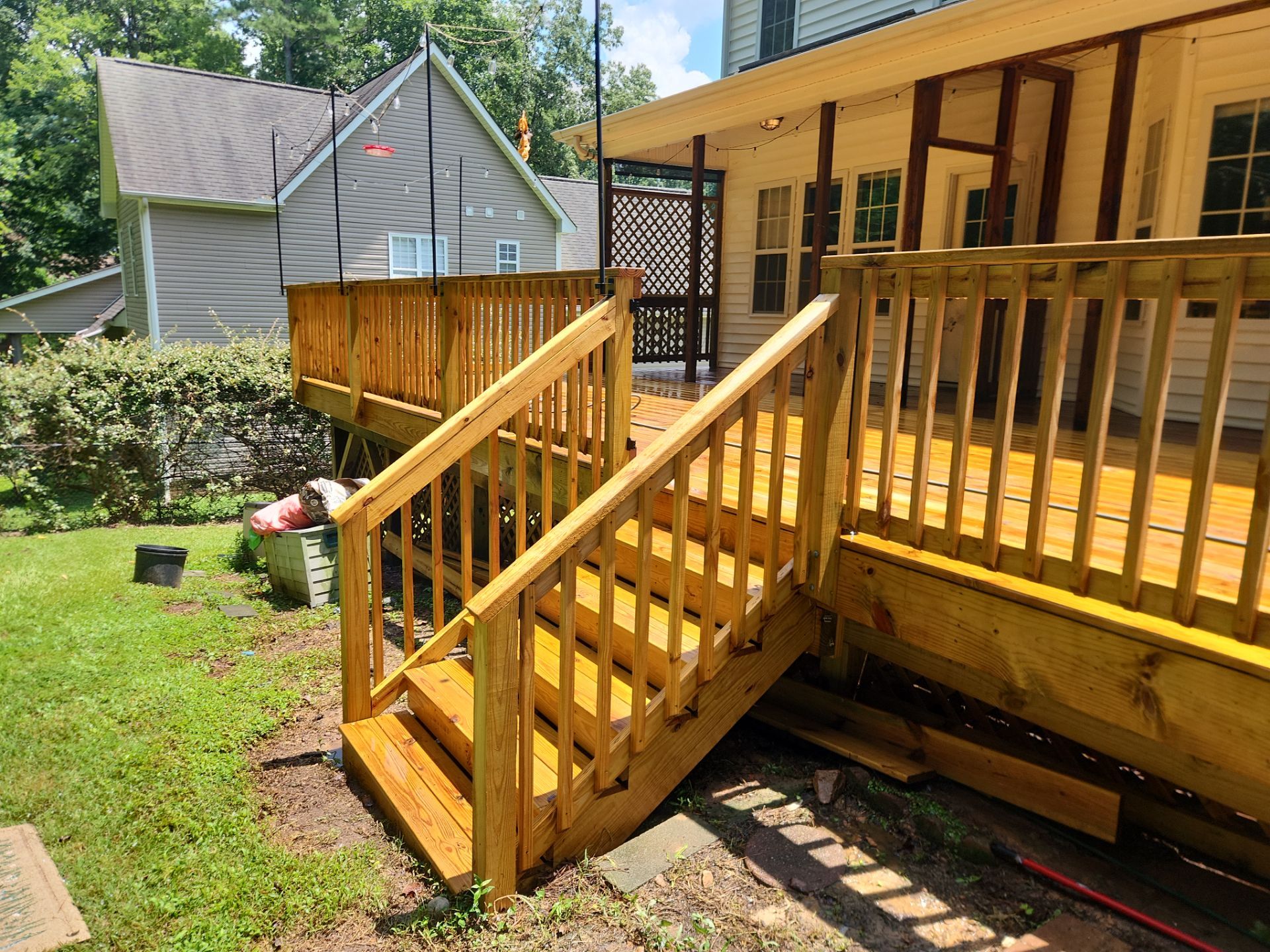 Wood Deck using Wood Sealant by DuraSeal