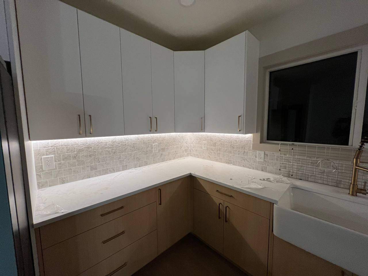 Backsplash by Handyman State LLC