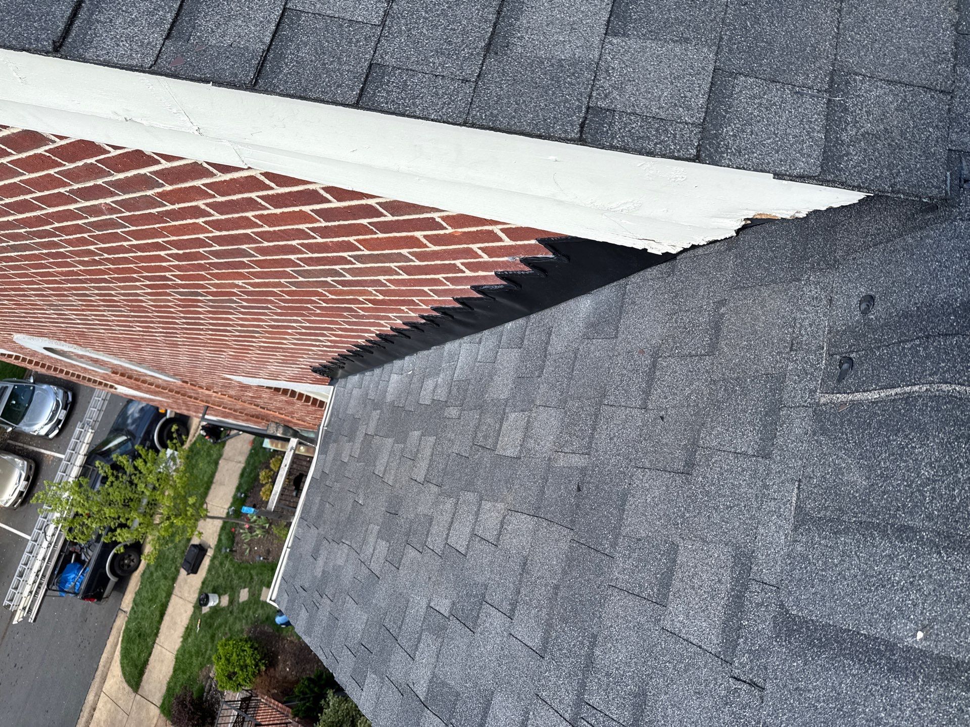 Alexandria: Residential Roof Replacement with CertainTeed Landmark Pro in Max Def Pewterwood by RM Banning, Inc.