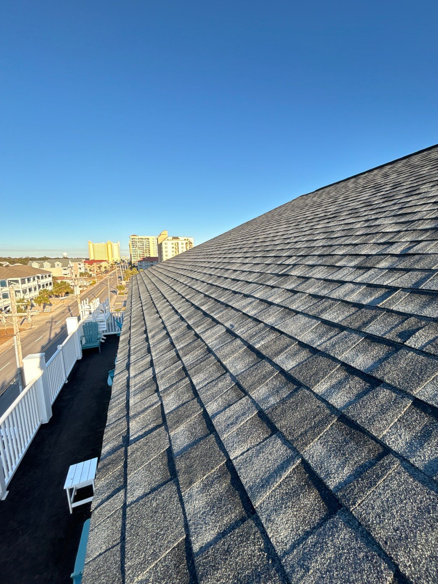 GAF HDZ - Charcoal by Linta Roofing Inc