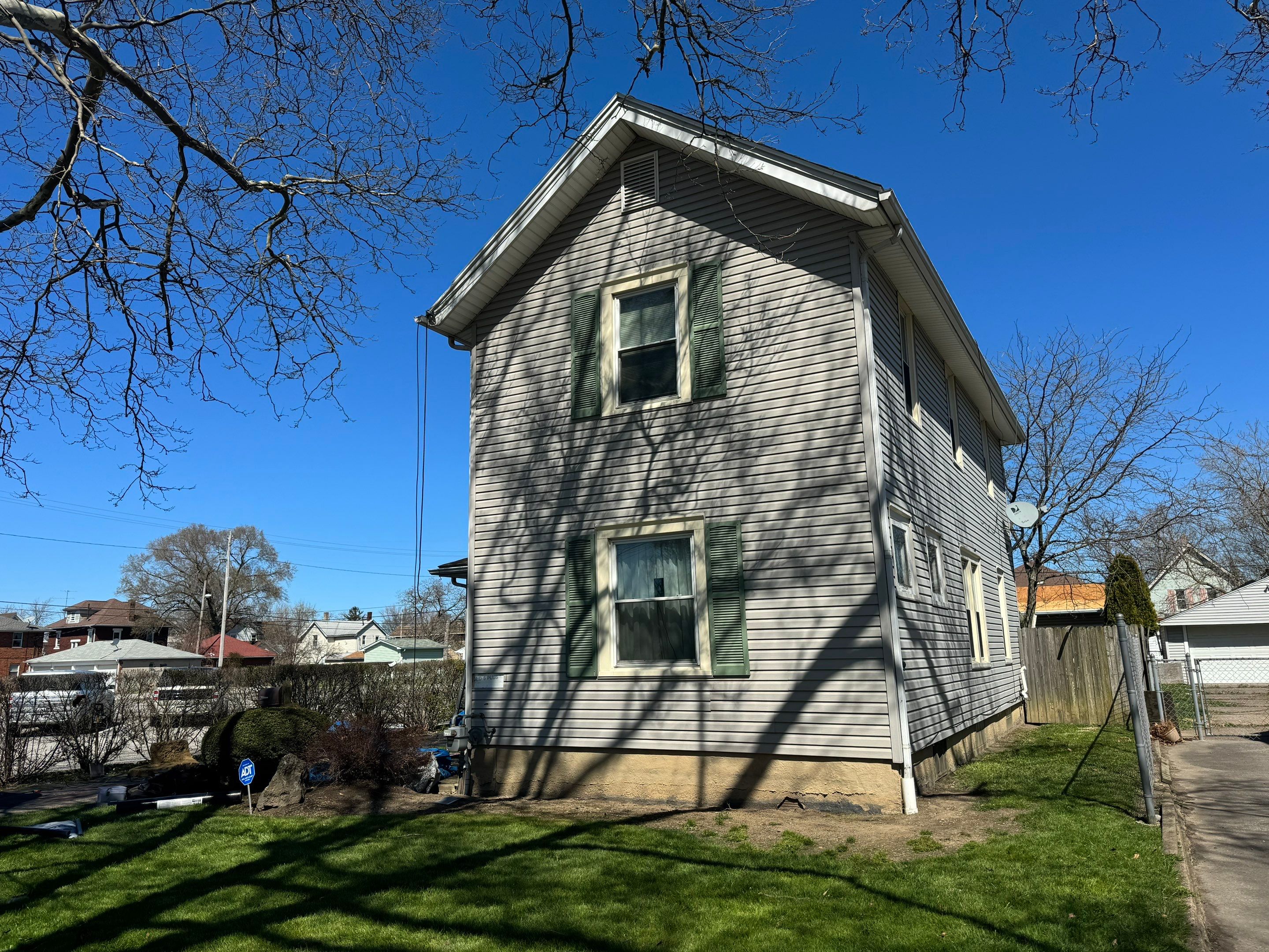 Roof and Siding Replacement by Homestyle in Lorain by Homestyle Home Improvements (HHI)