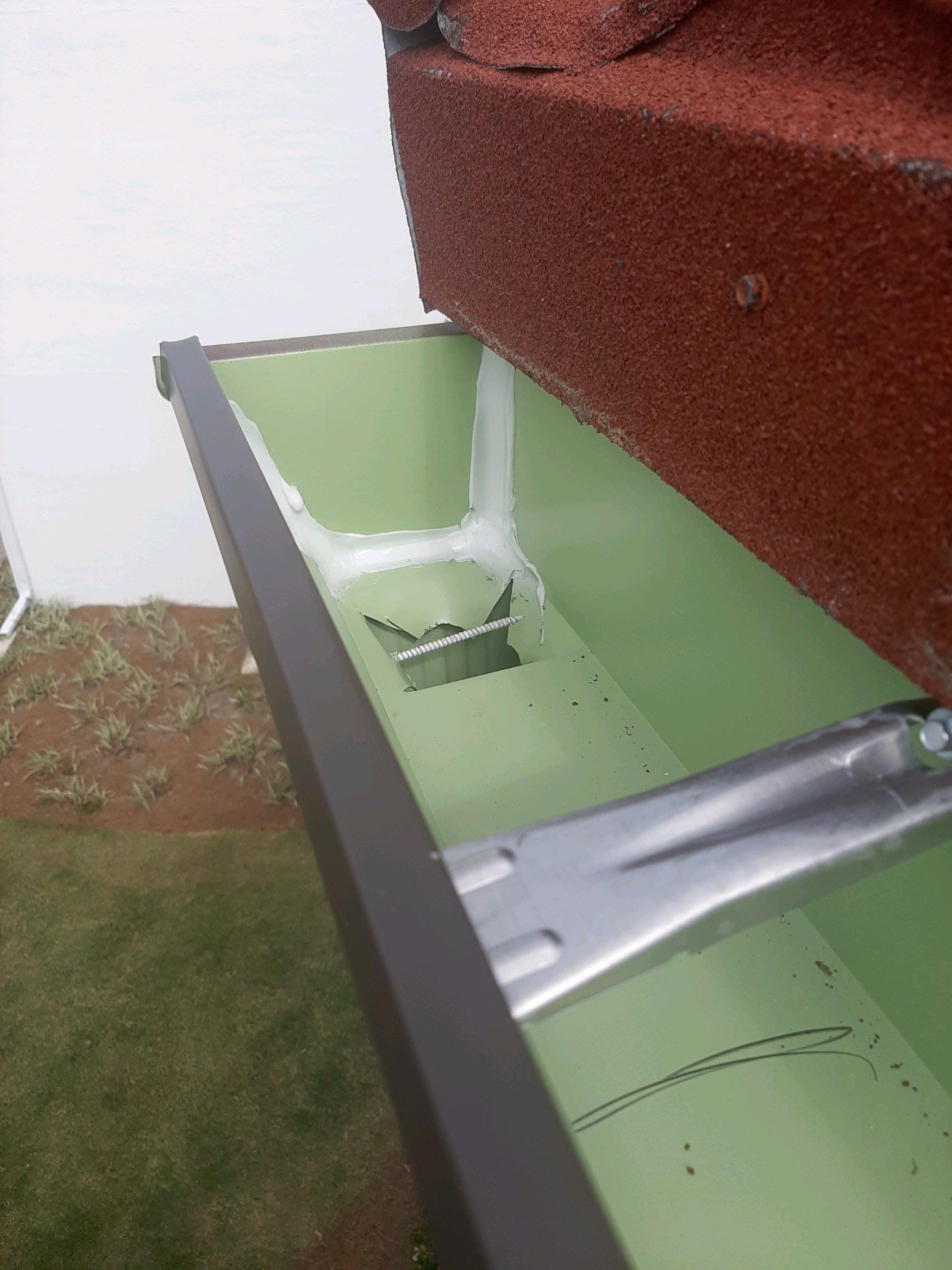 Gutter Installation using 6 Inch Seamless Gutters in Musket Brown by Gutter Professors