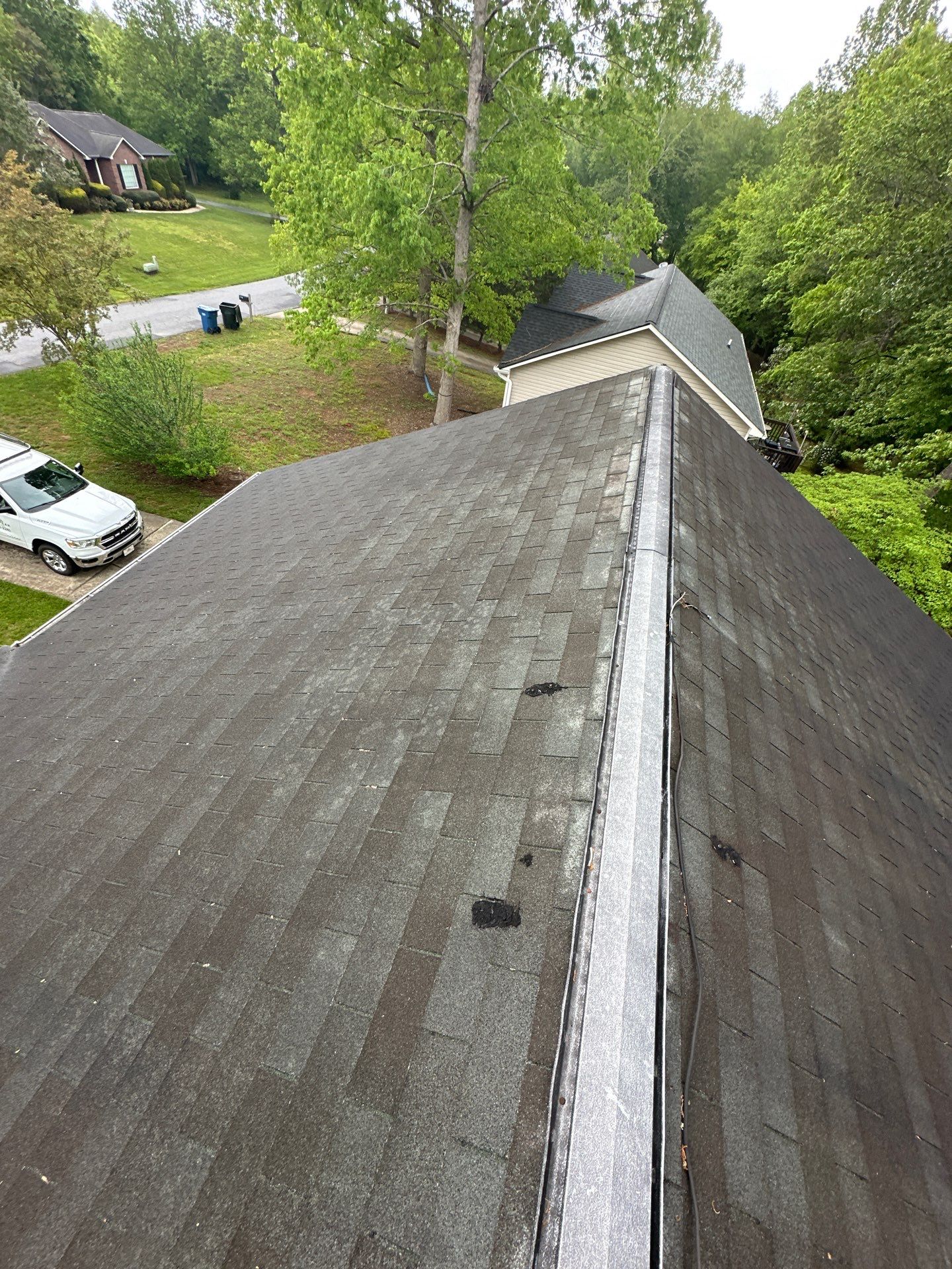 Roof - GAF HDZ - App Sky by Peak 2 Peak Services LLC